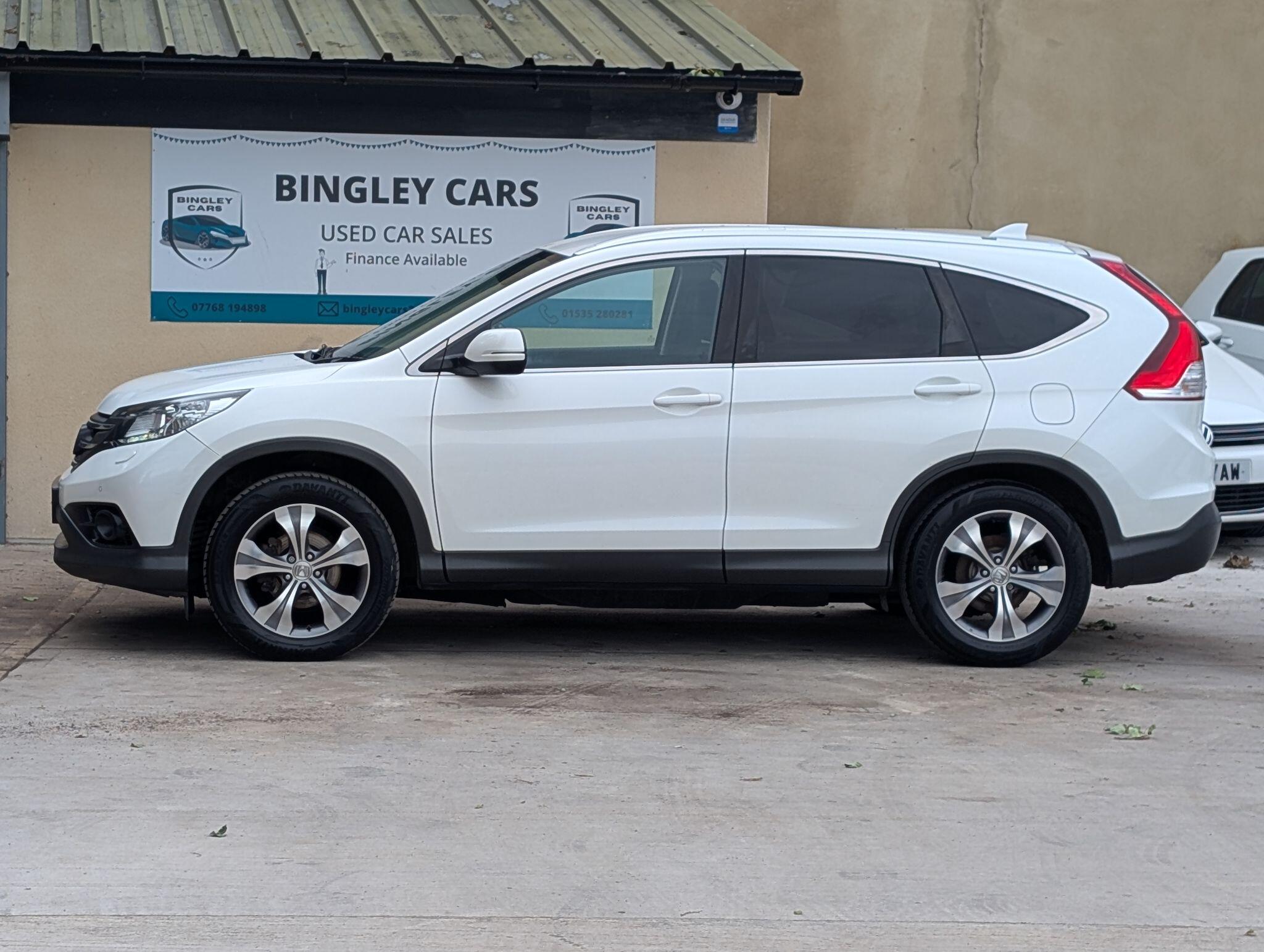 Honda CR-V view 3