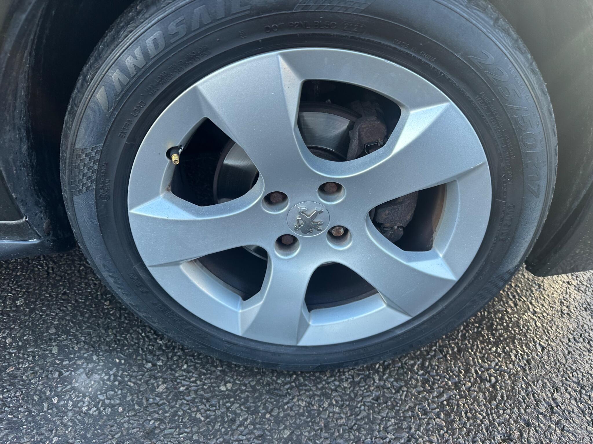 Peugeot 3008 view 29