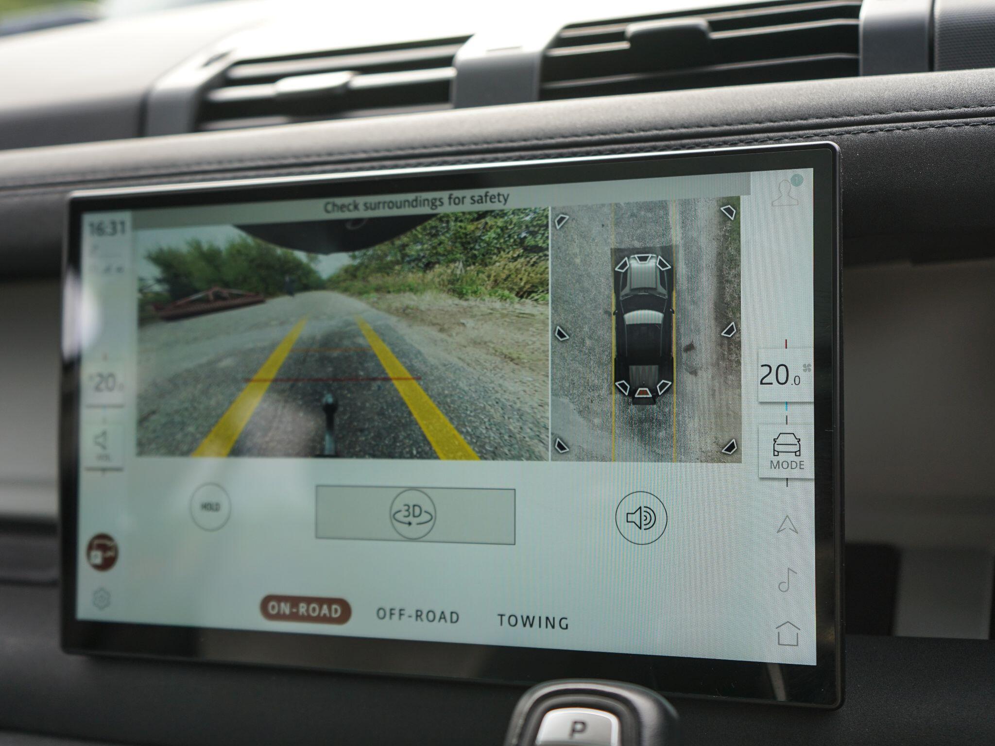 Land Rover Defender view 22