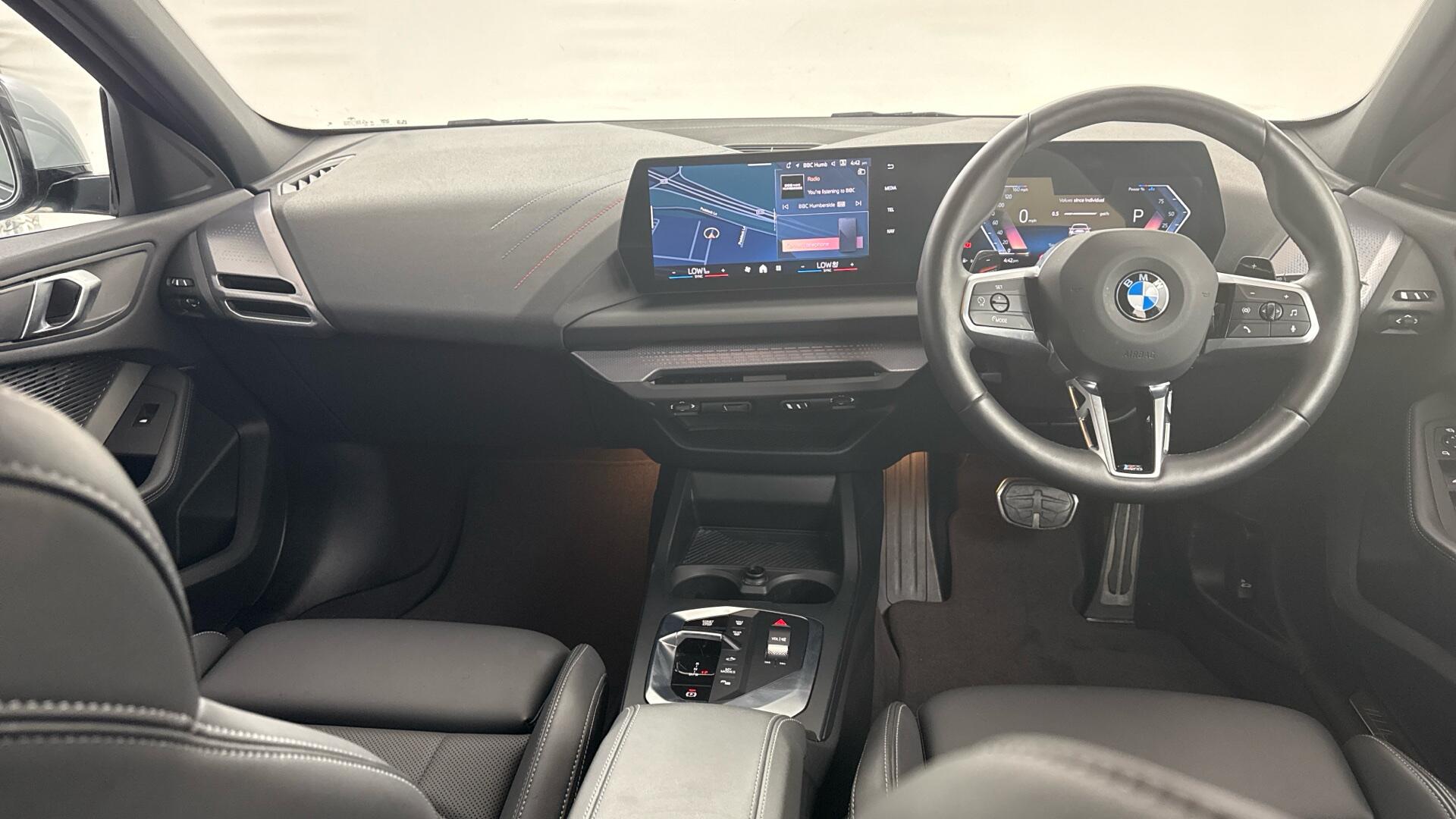 BMW 1 Series view 7