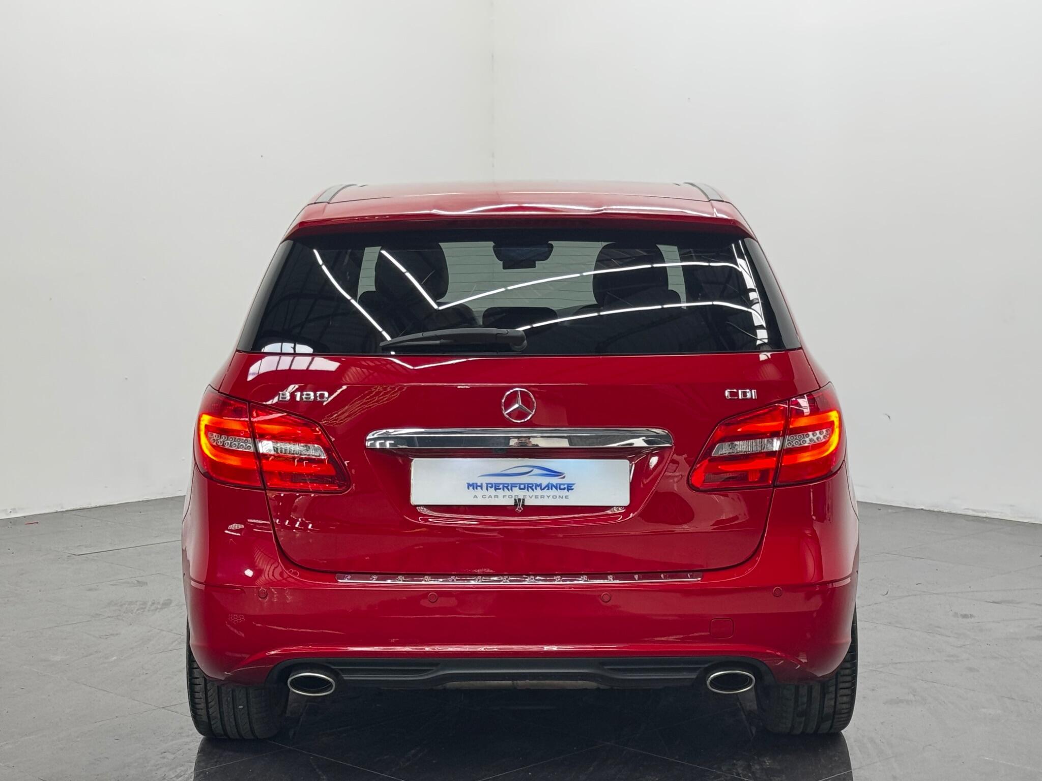 Mercedes-Benz B-Class view 4