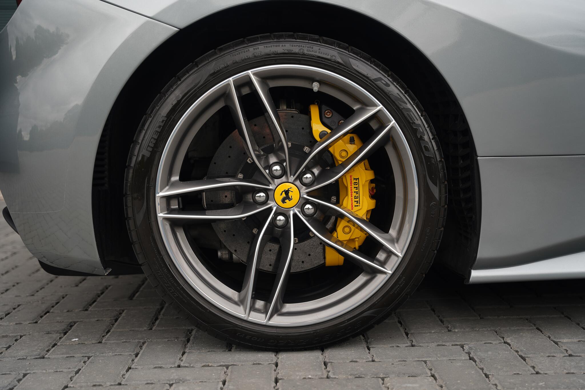 Ferrari 488 view 55