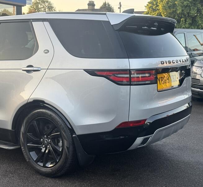 Land Rover Discovery 3 view 16