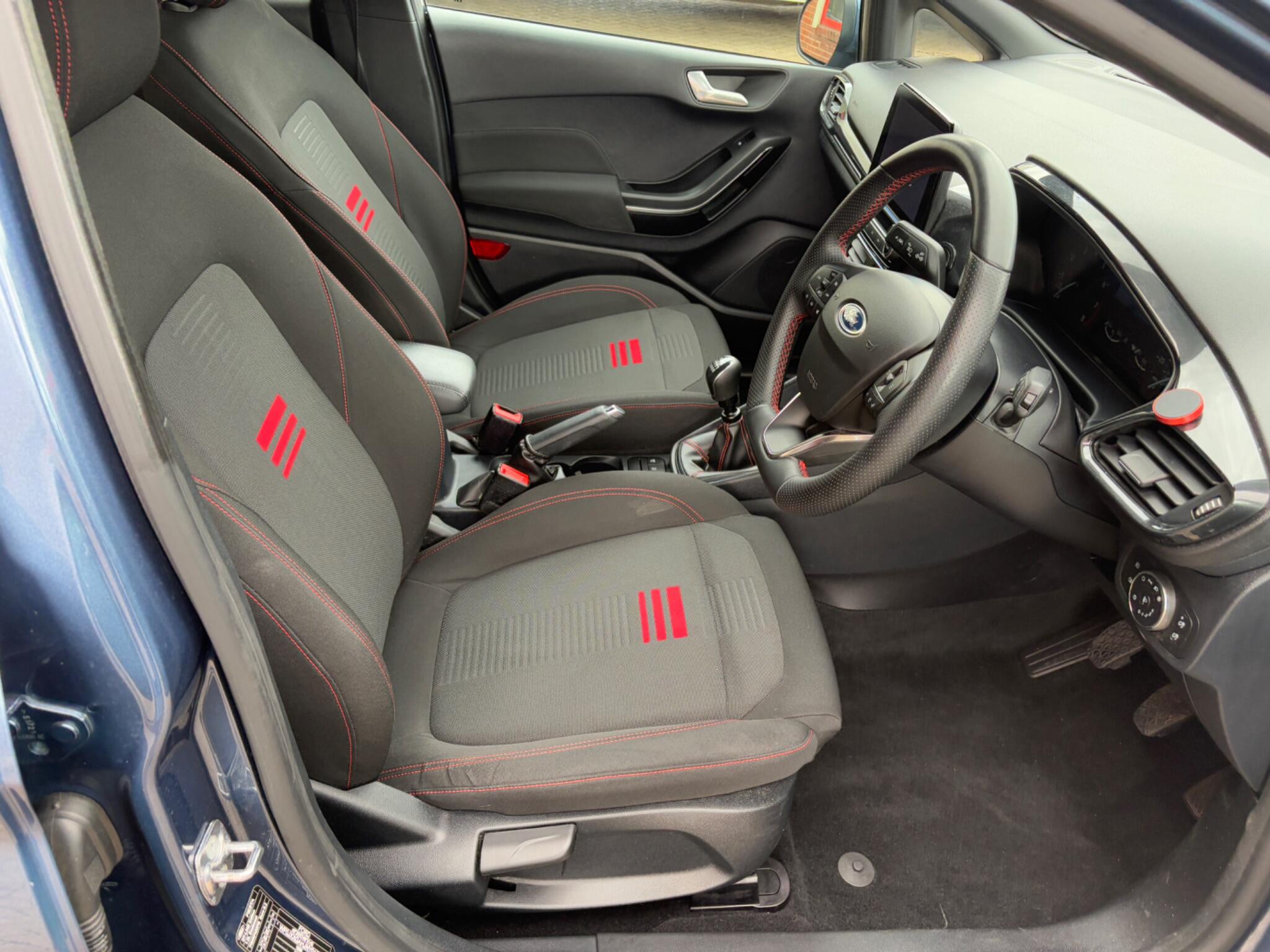 Ford Fiesta view 11