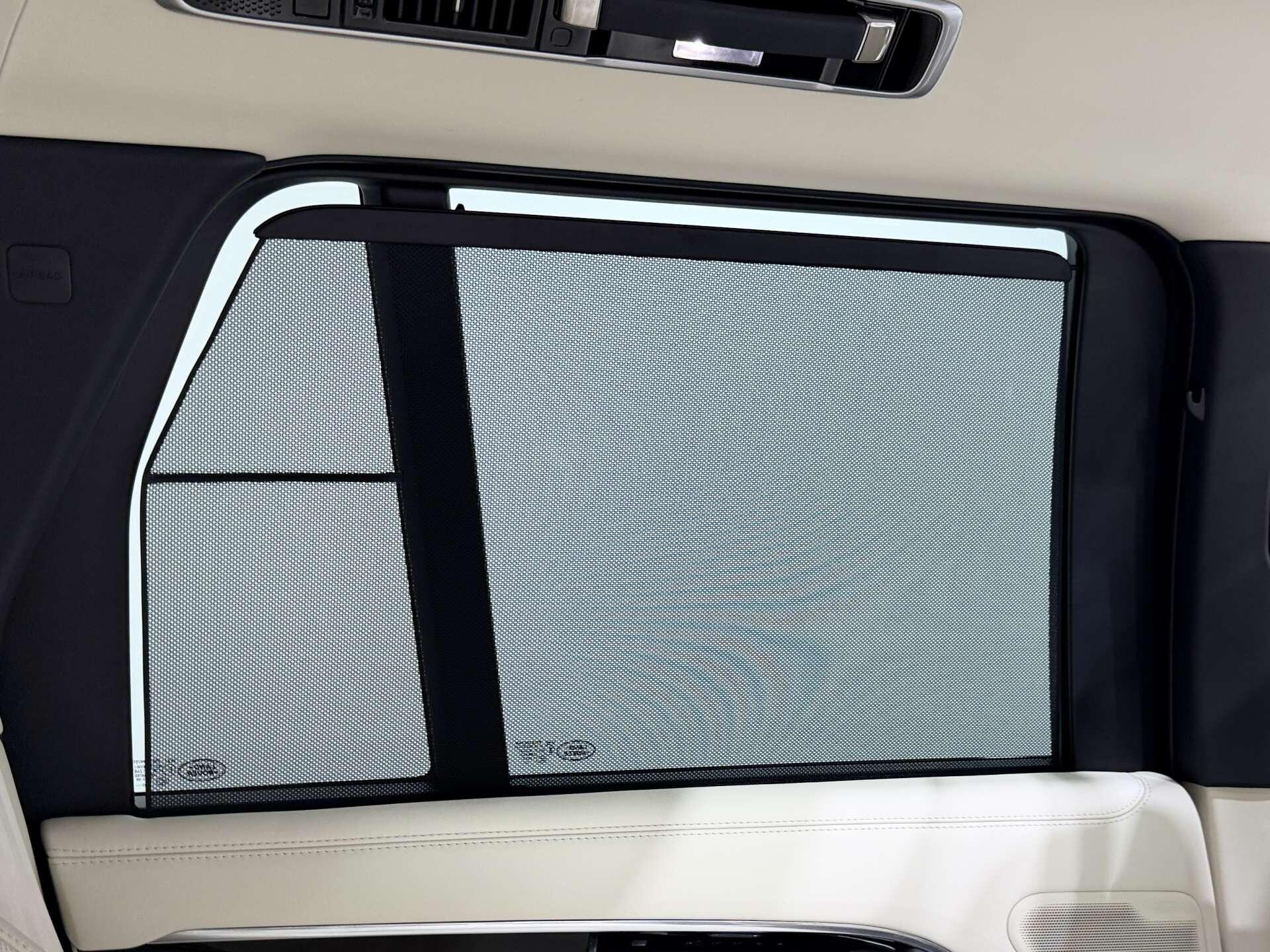 Land Rover Range Rover view 38