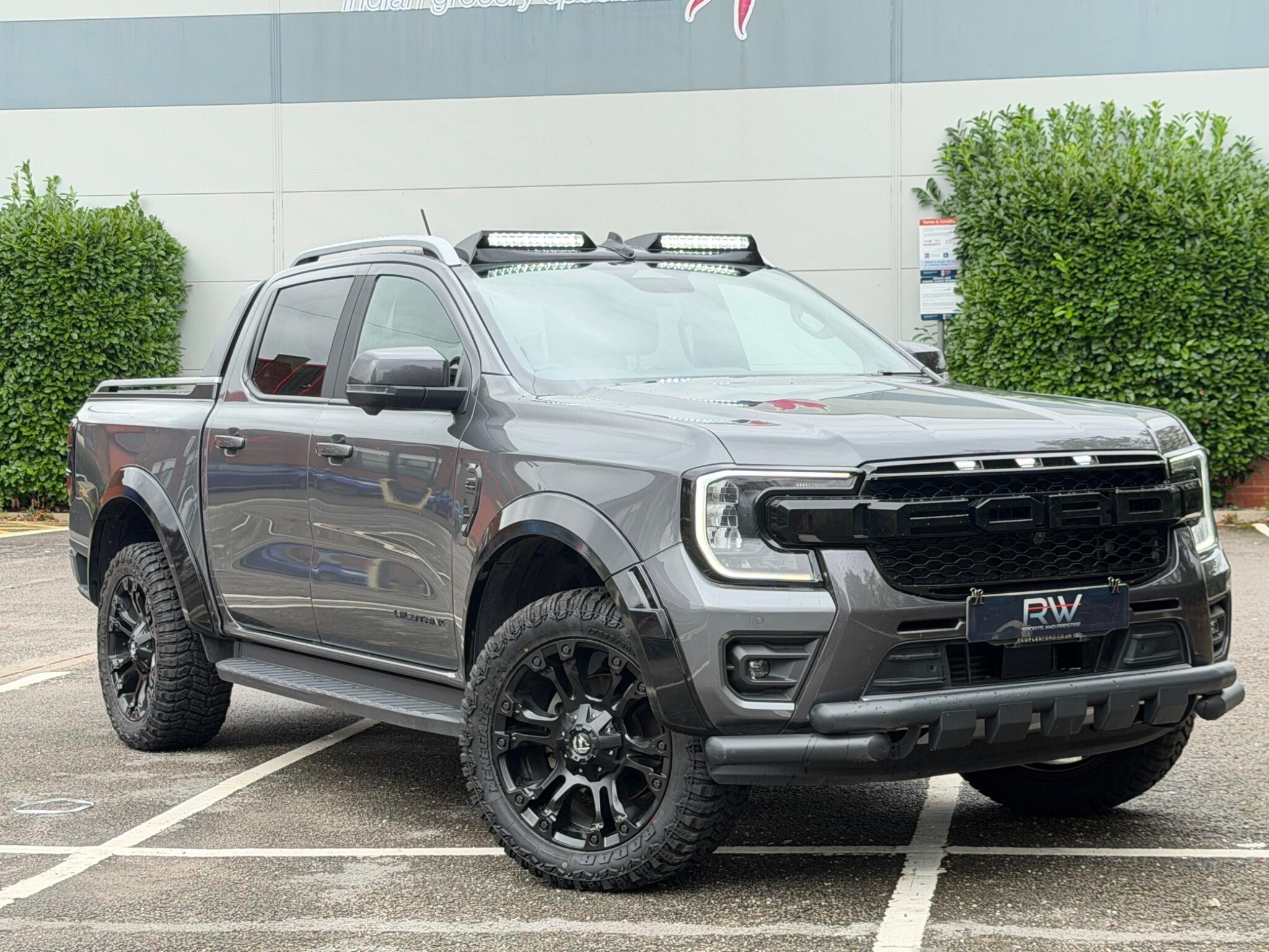 Ford Ranger view 8