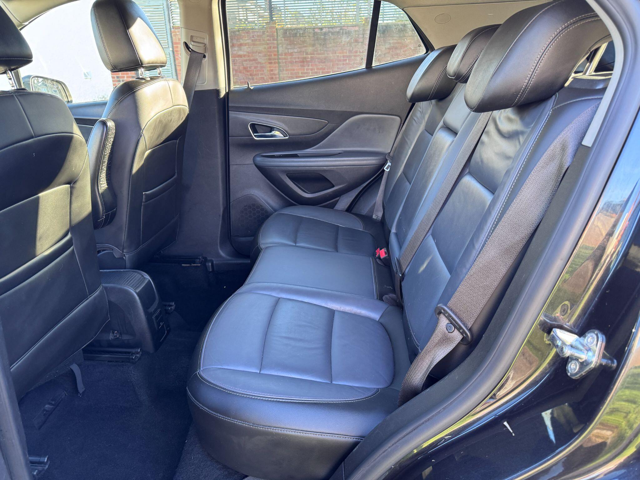 2015 Vauxhall Mokka image 25
