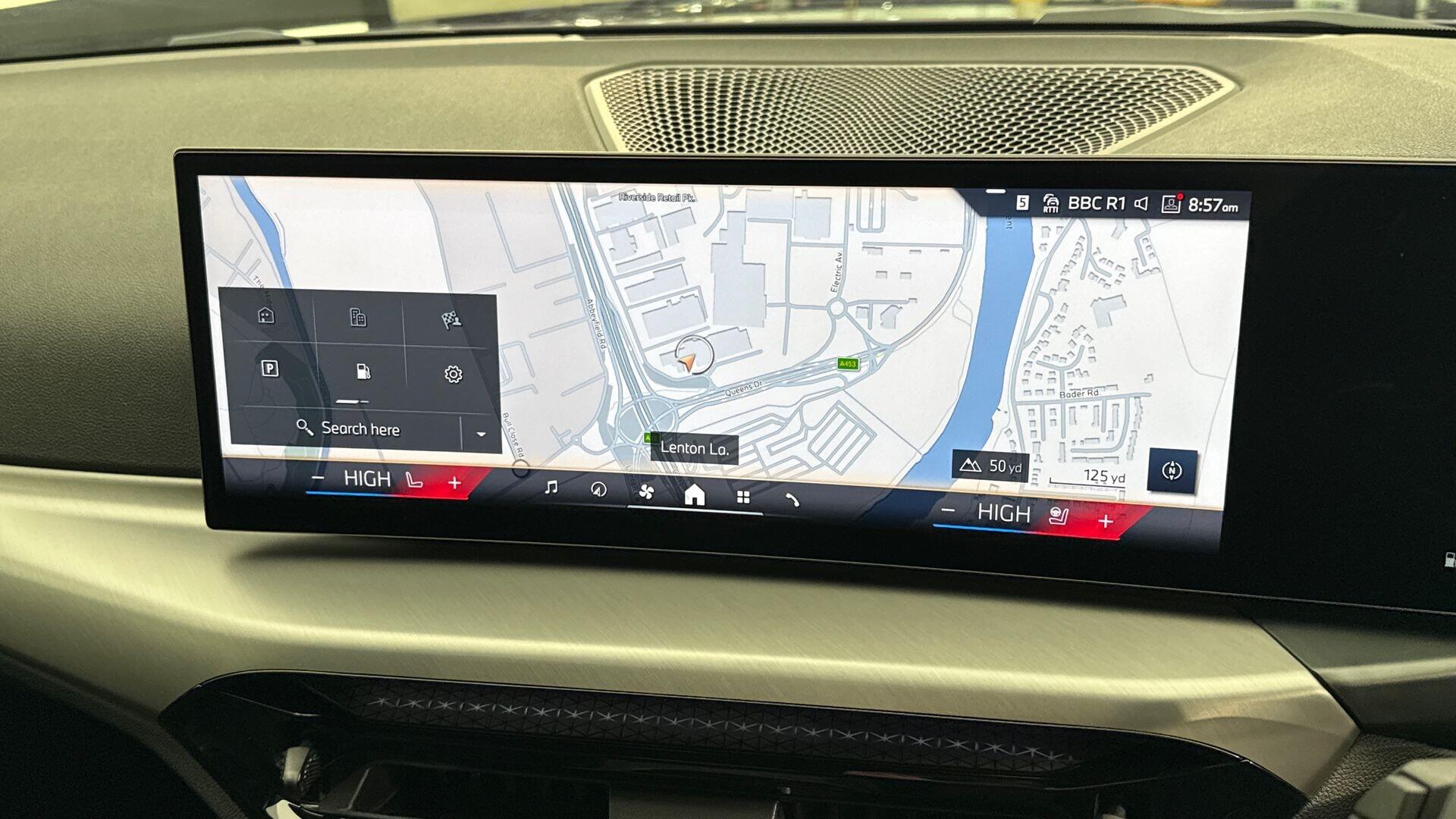 BMW 2 Series view 24