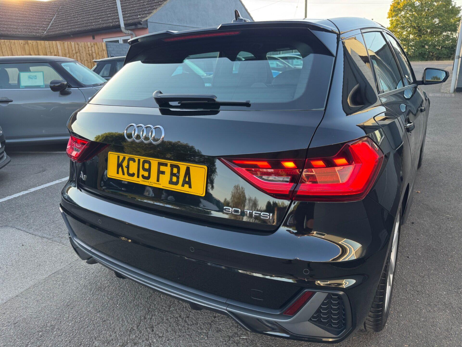 Audi A1 view 25
