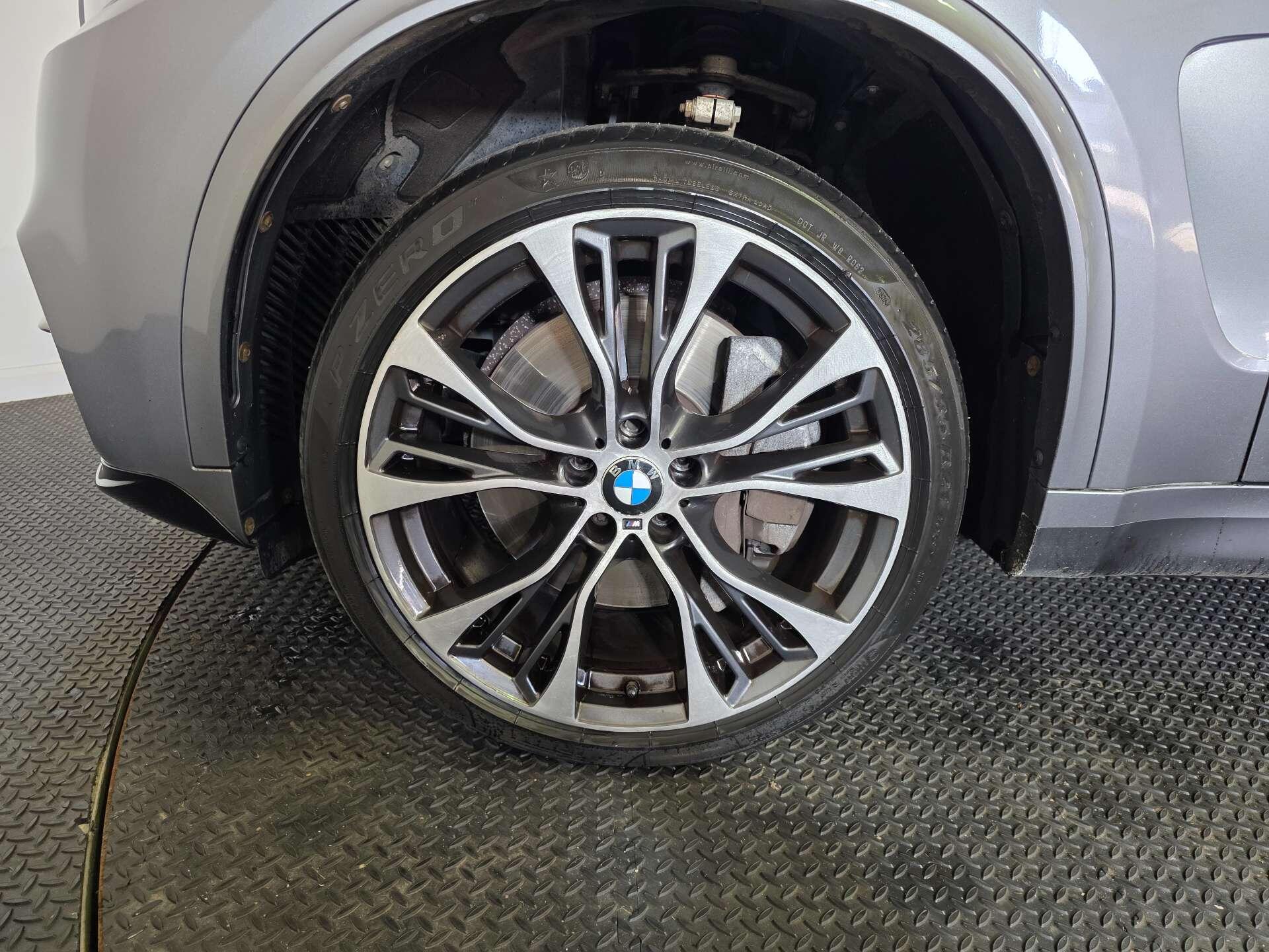 BMW X5 view 62