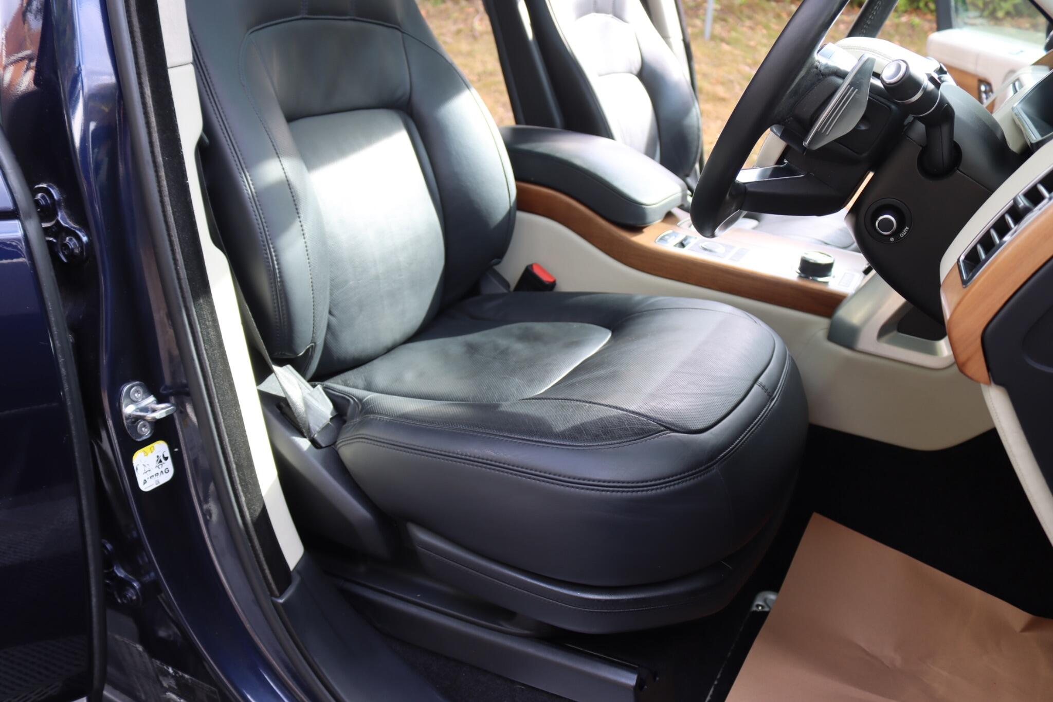 Land Rover Range Rover view 47
