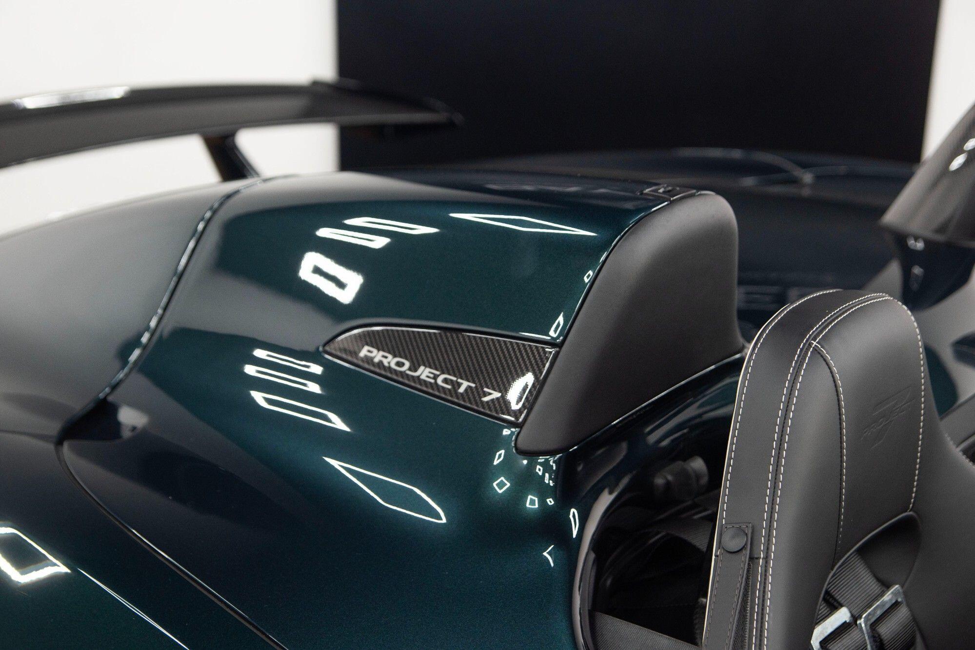Jaguar F-Type view 22