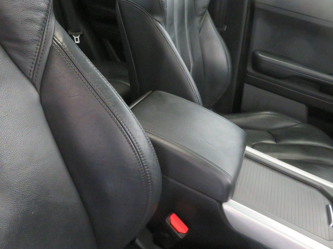 Land Rover Range Rover Evoque view 43