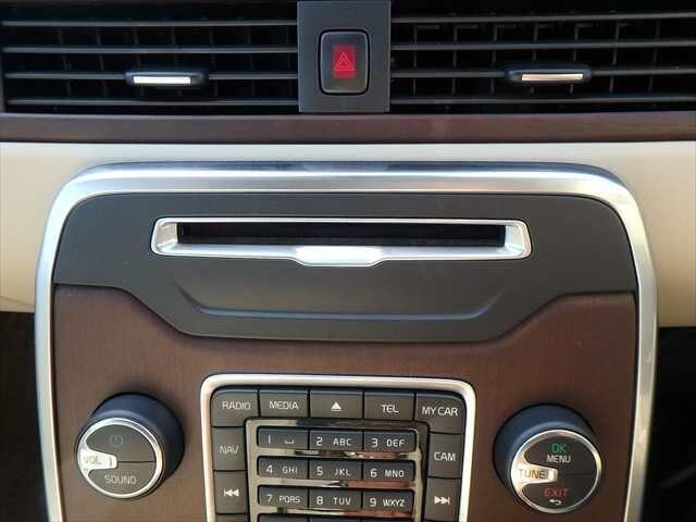 Volvo XC70 view 20