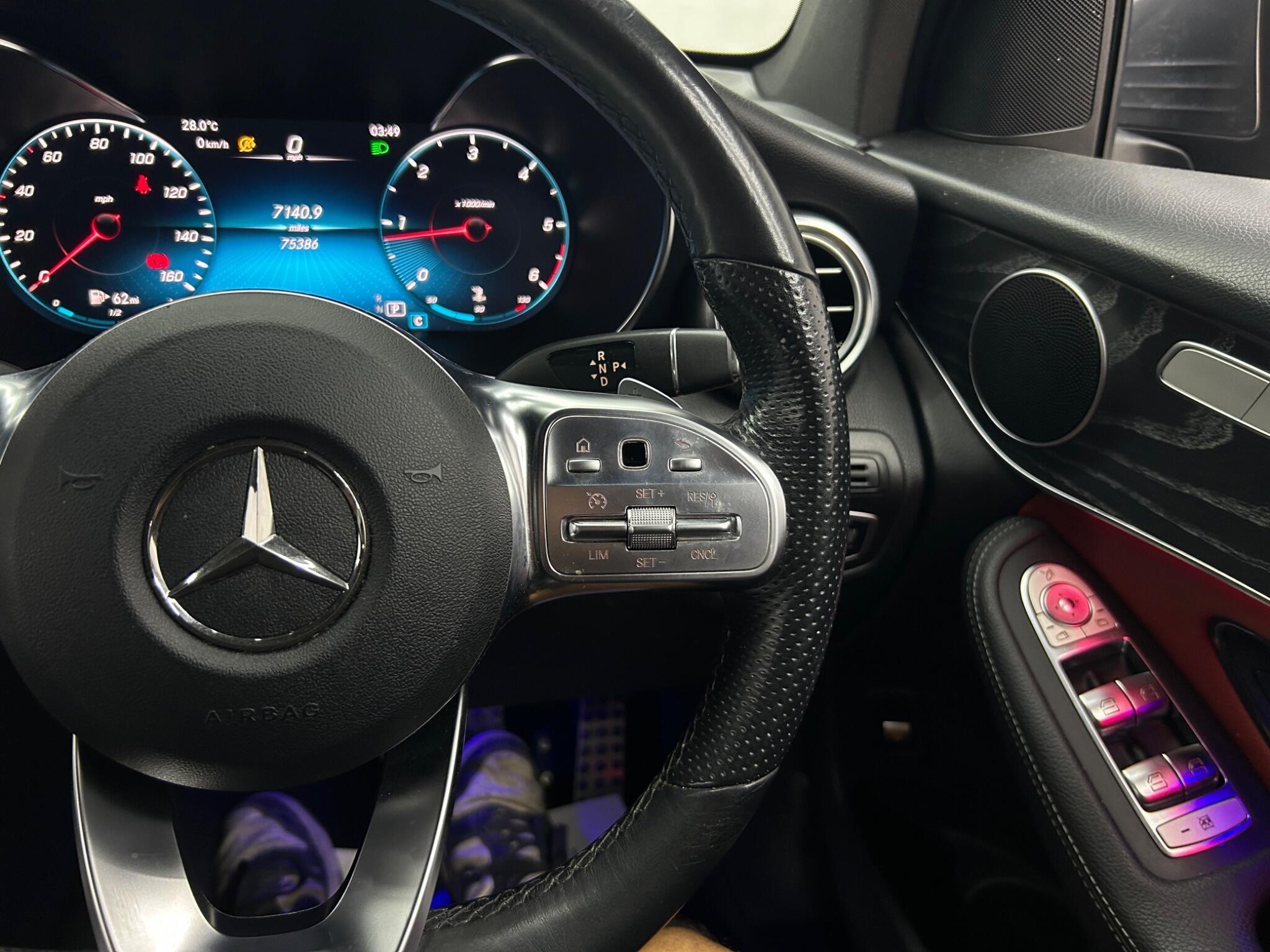 Mercedes-Benz GLC view 46