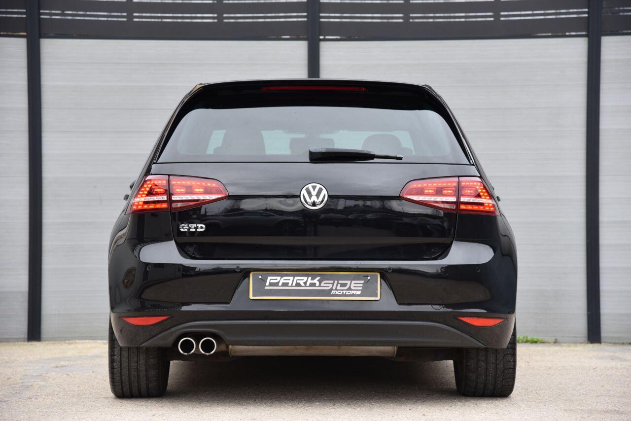 Volkswagen Golf view 8