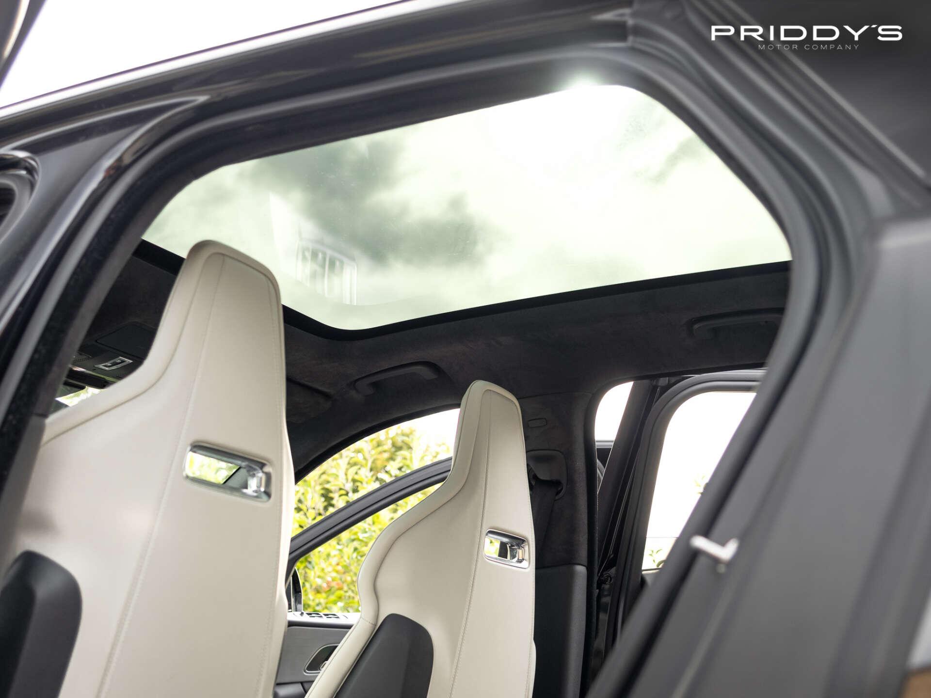 Jaguar F-Pace view 18