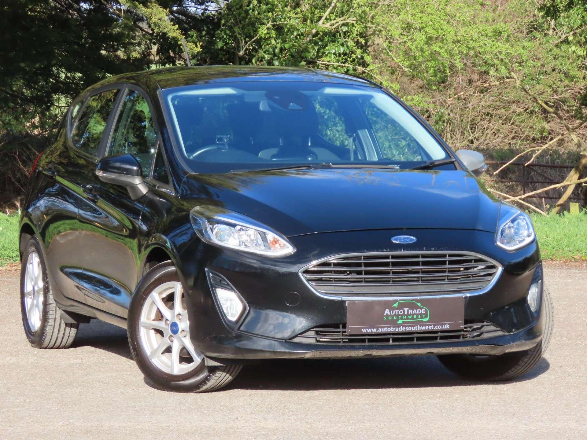 Ford Fiesta view 3