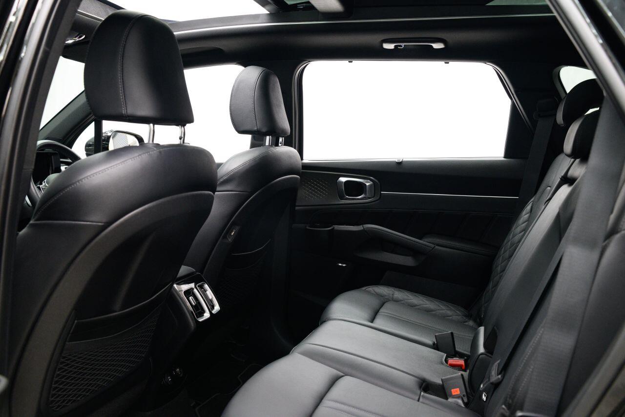 Kia Sorento view 23