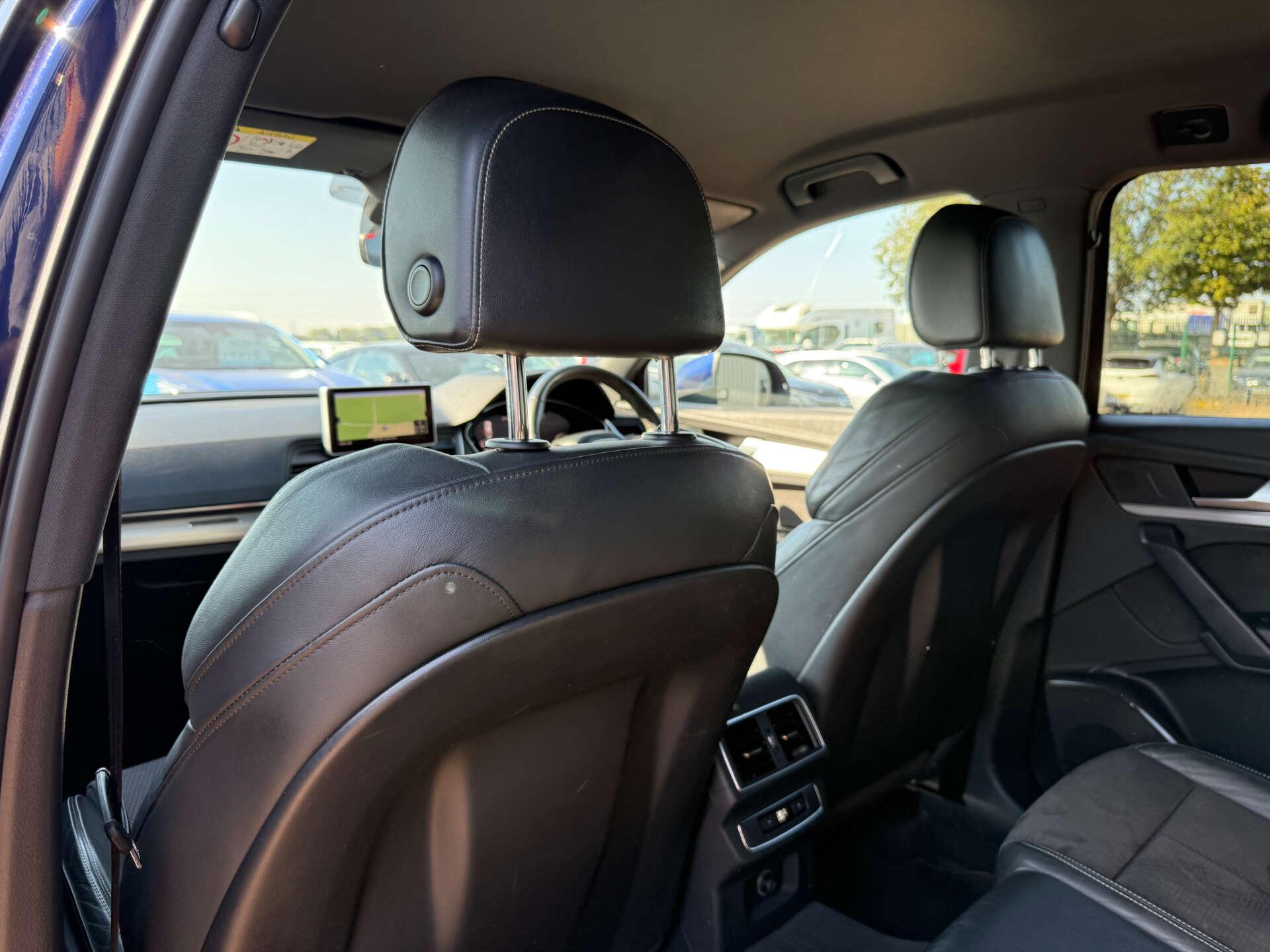 Audi Q5 view 80