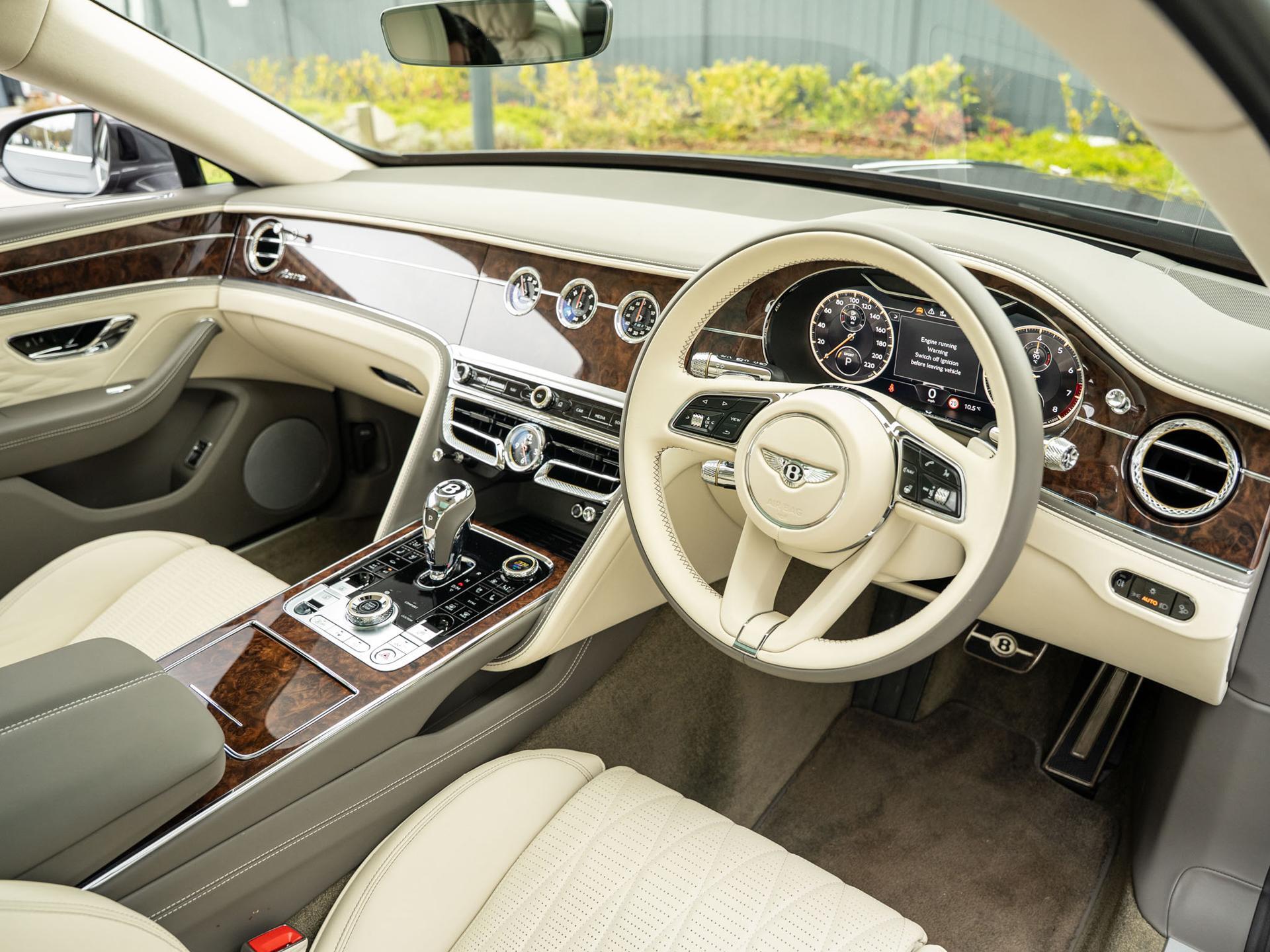 Bentley Flying Spur view 11
