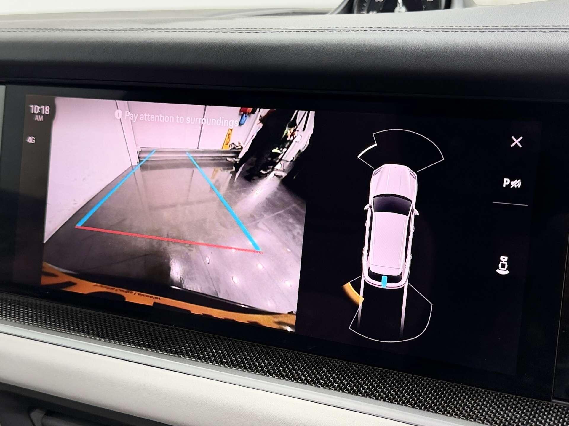 Porsche Cayenne view 54