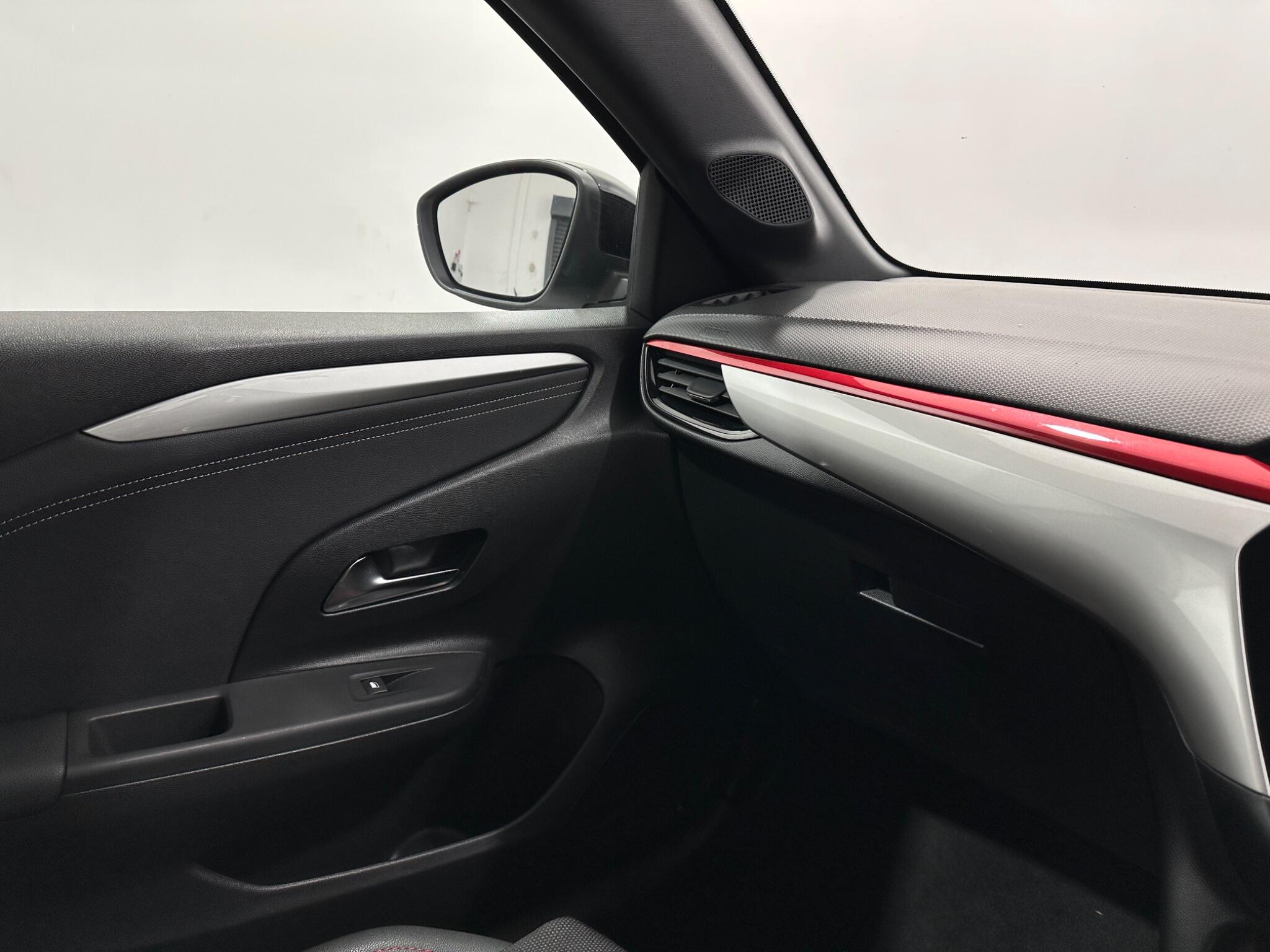Vauxhall Corsa view 25