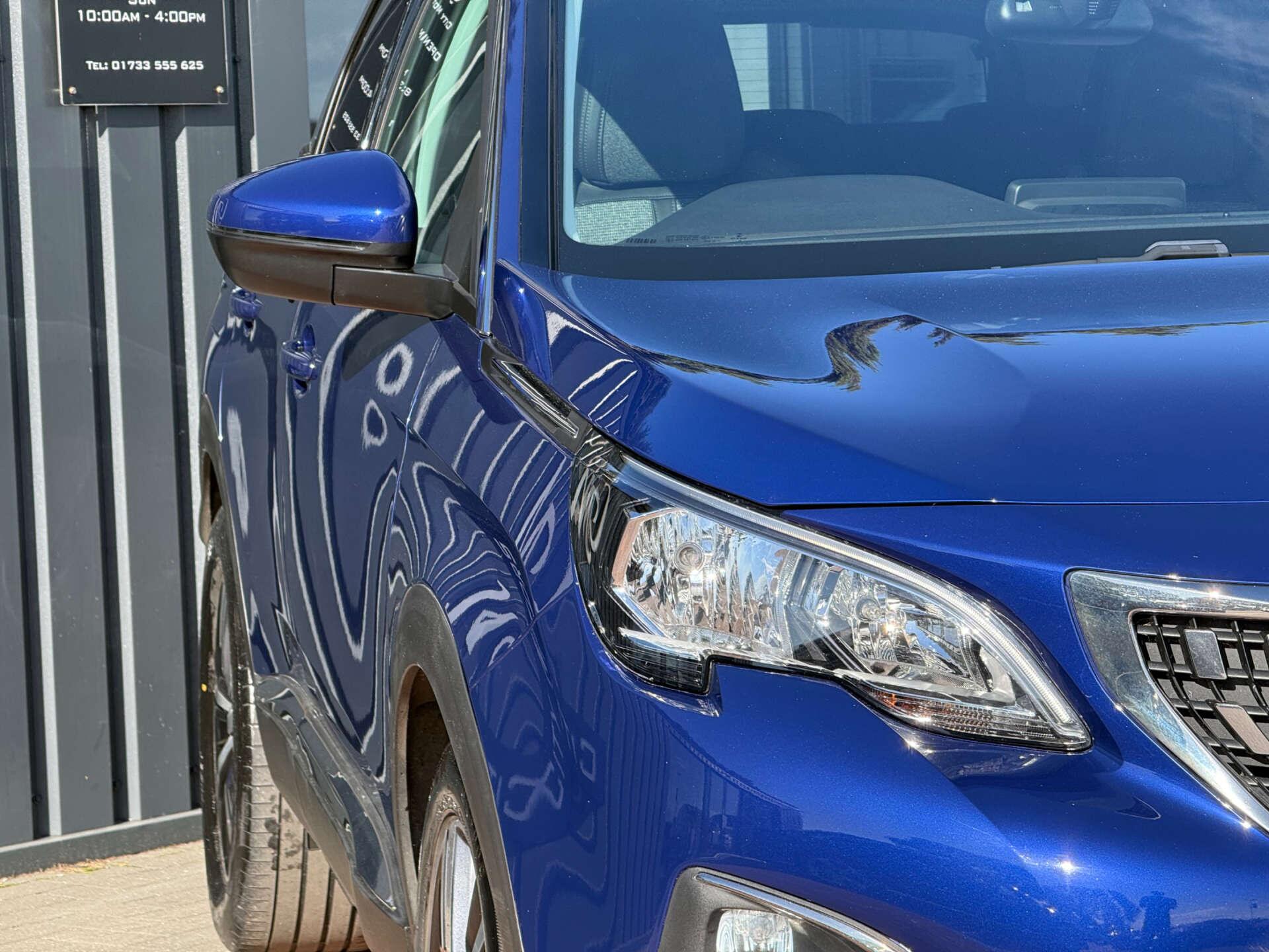 Peugeot 3008 view 14