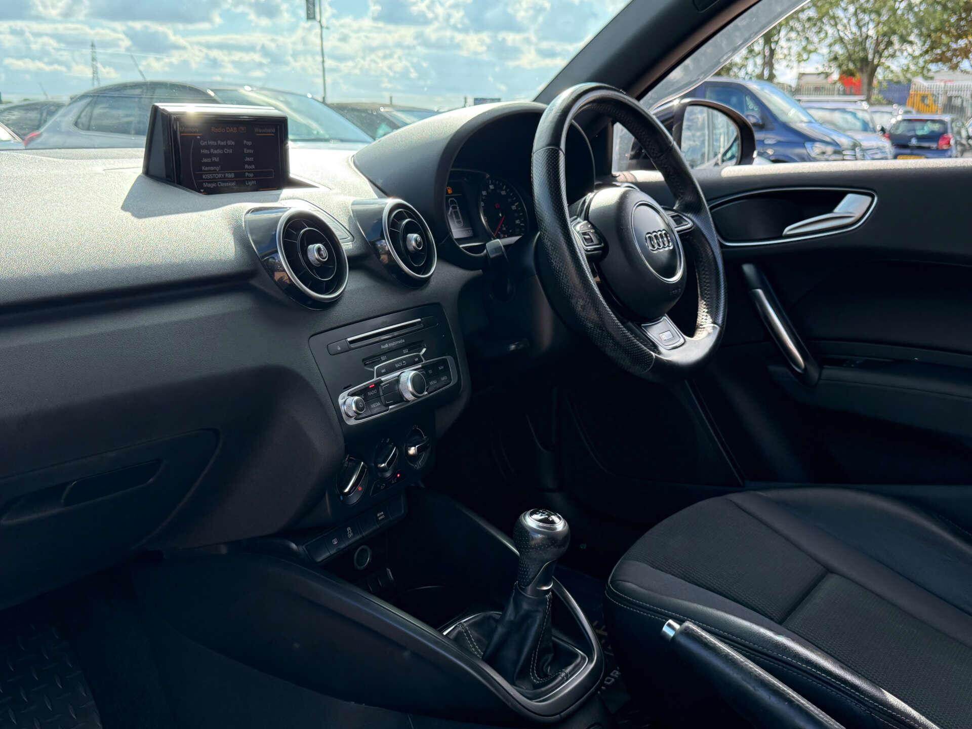 Audi A1 view 63