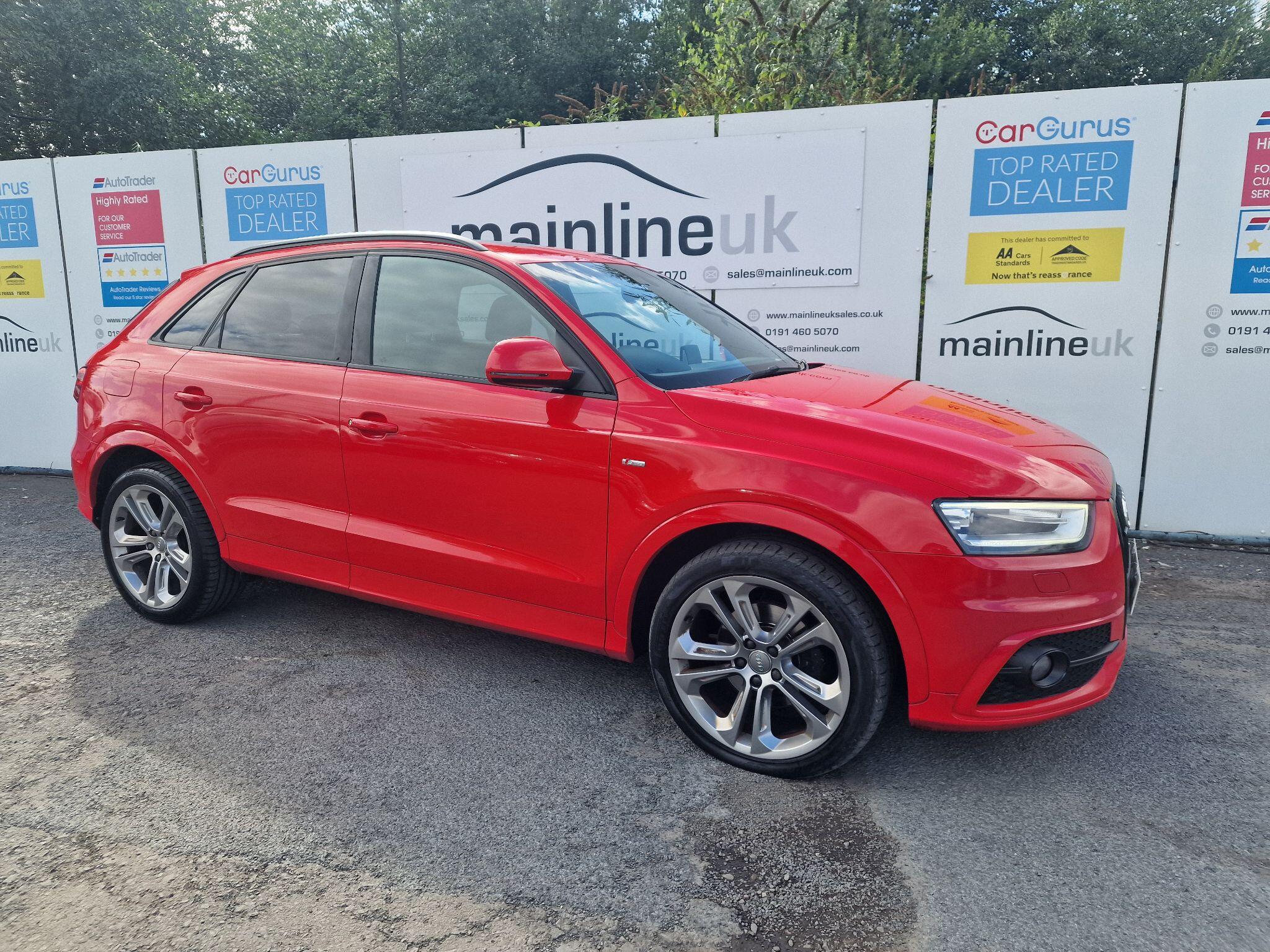 Audi Q3 view 11