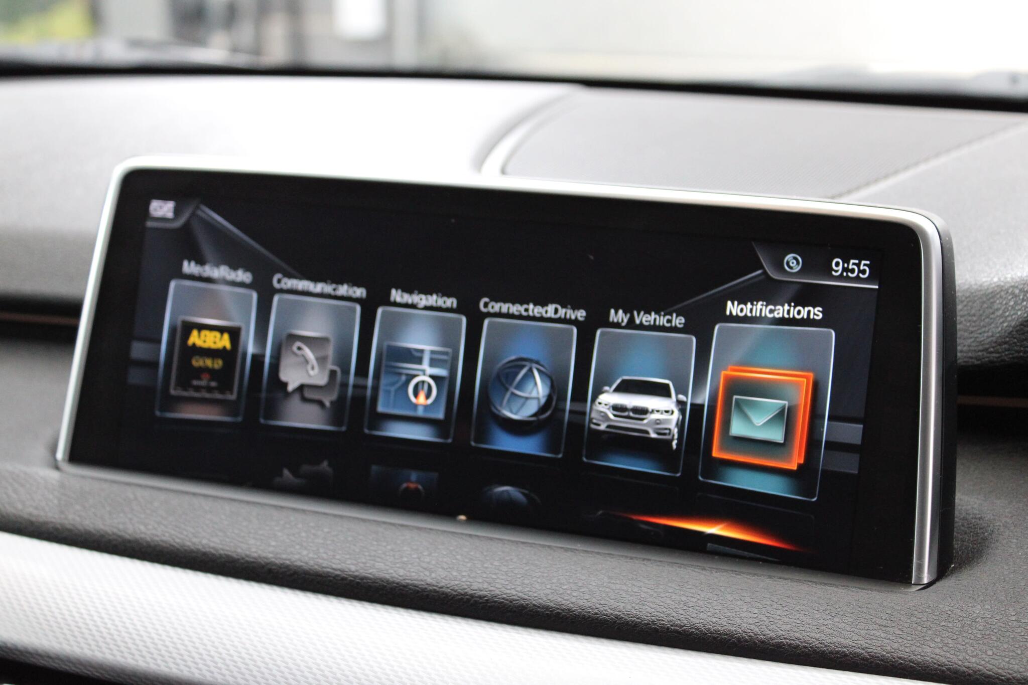 BMW X5 view 26