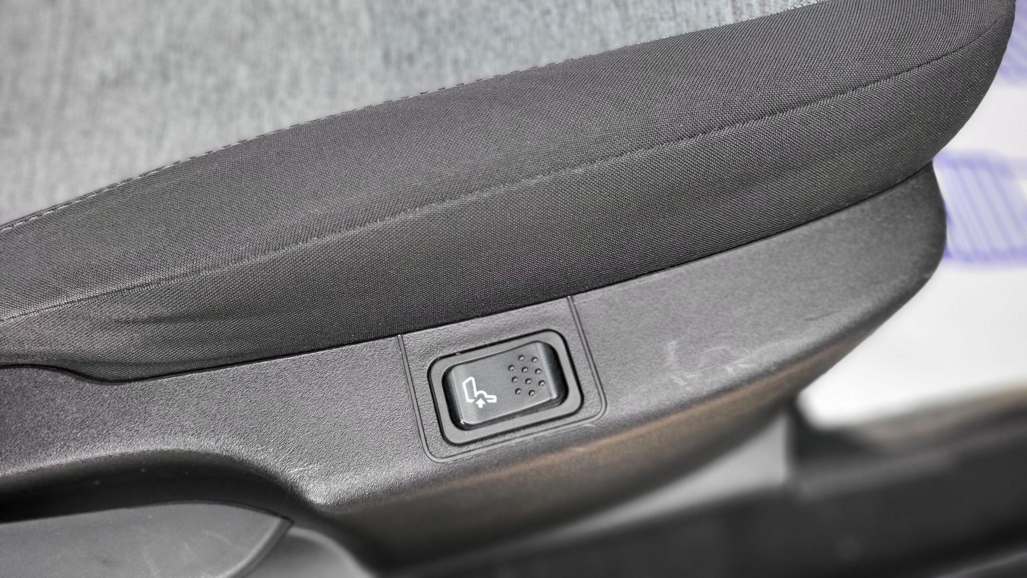 Fiat Tipo view 18