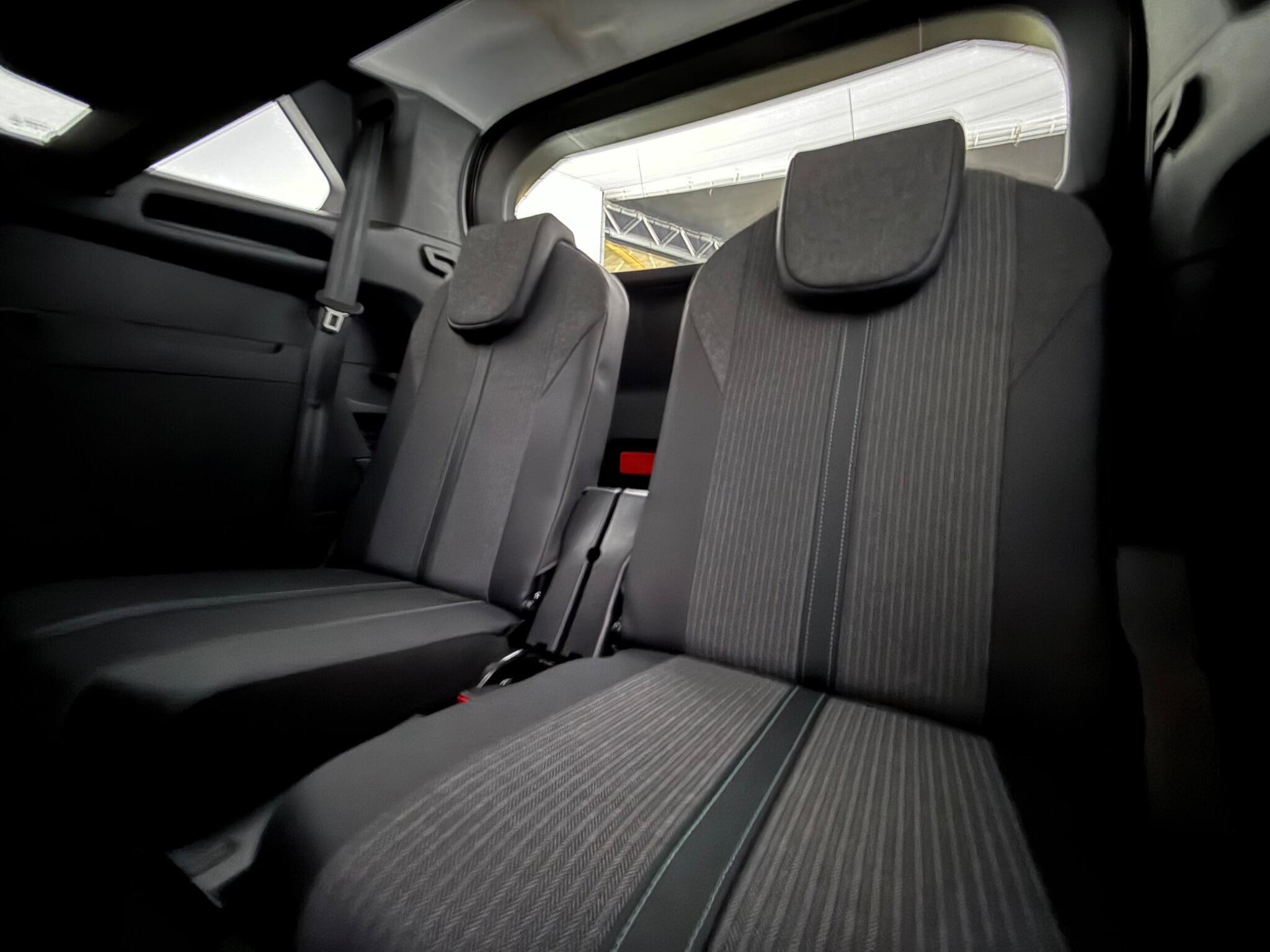 Peugeot 5008 view 36