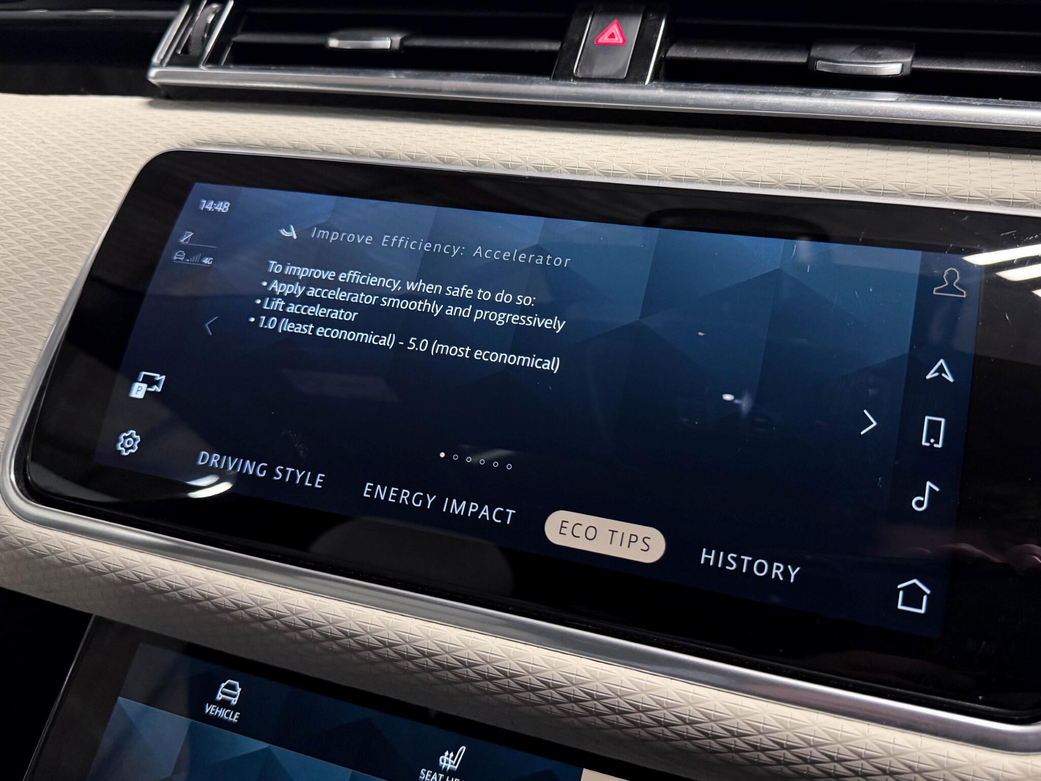 Land Rover Range Rover Velar view 52