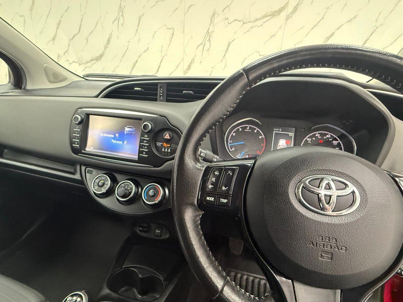 Toyota Yaris view 17