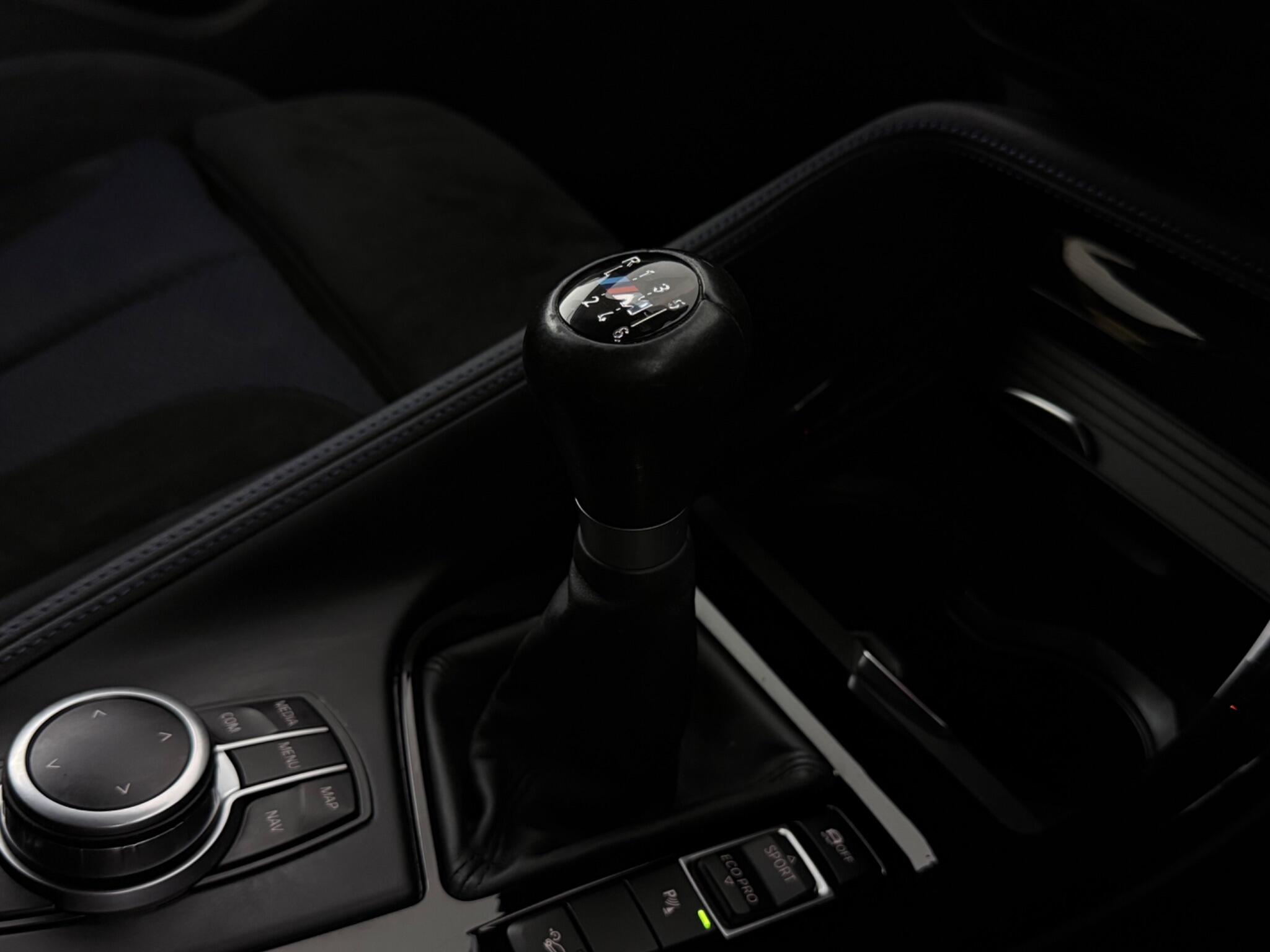 BMW X2 view 23