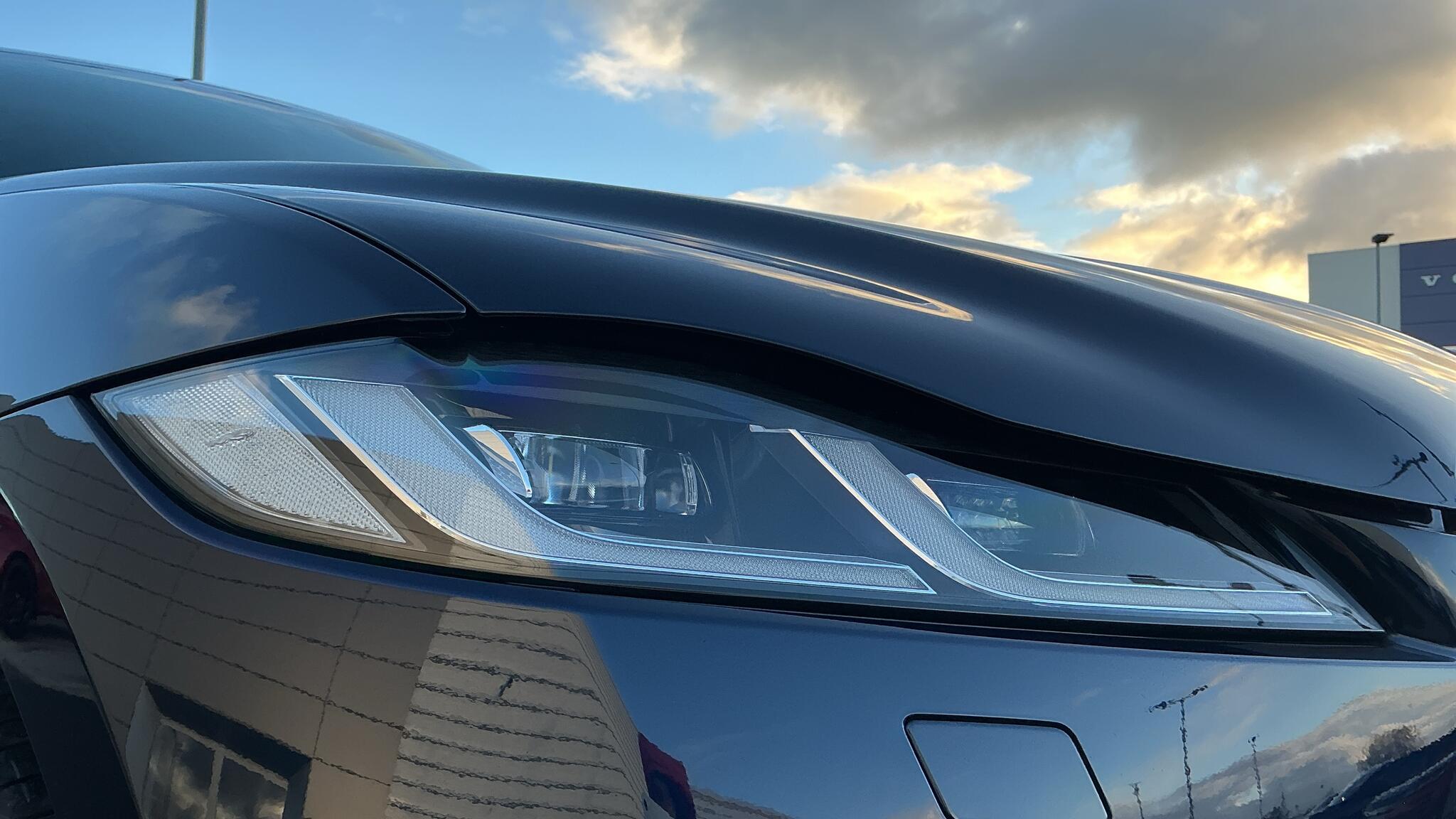 Jaguar F-Pace view 17
