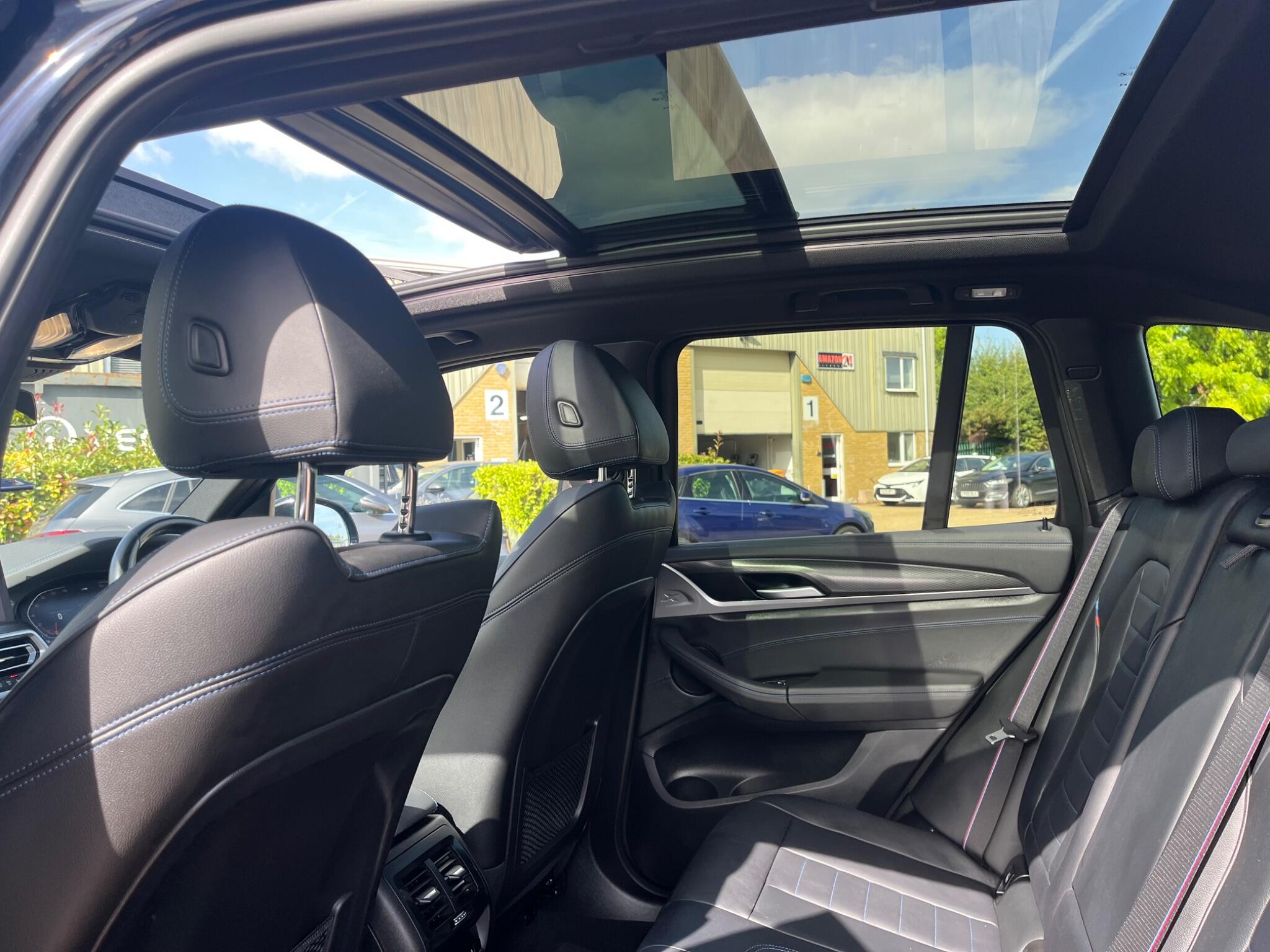 BMW X3 view 41