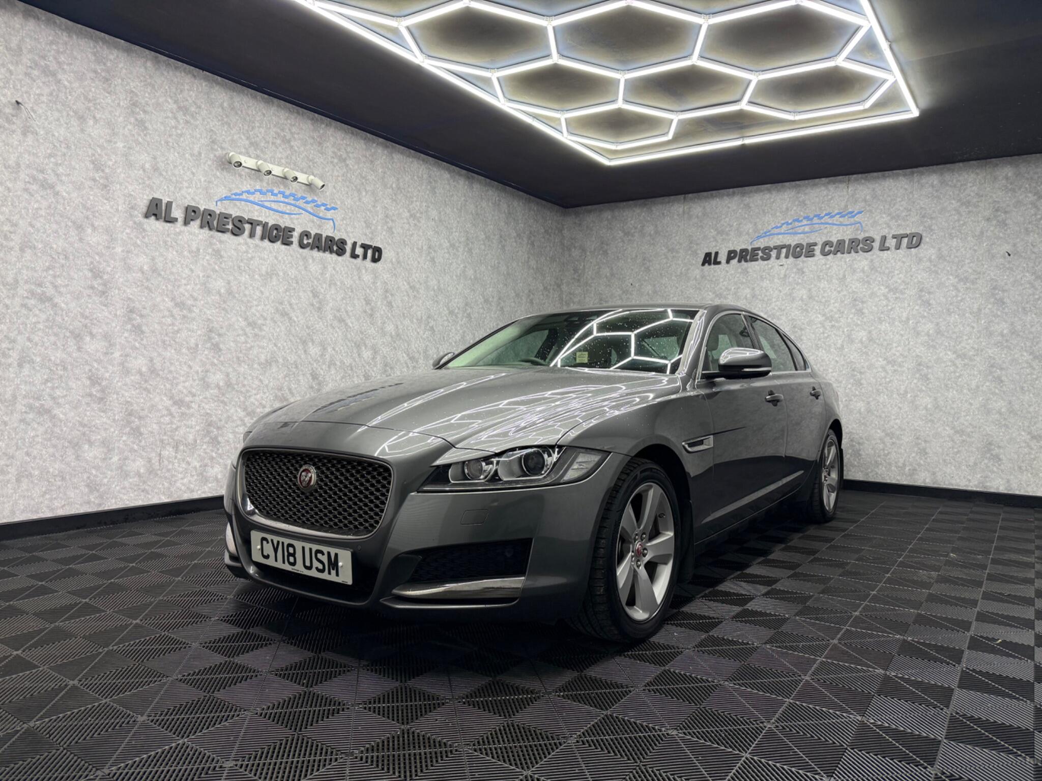 Jaguar XF main image