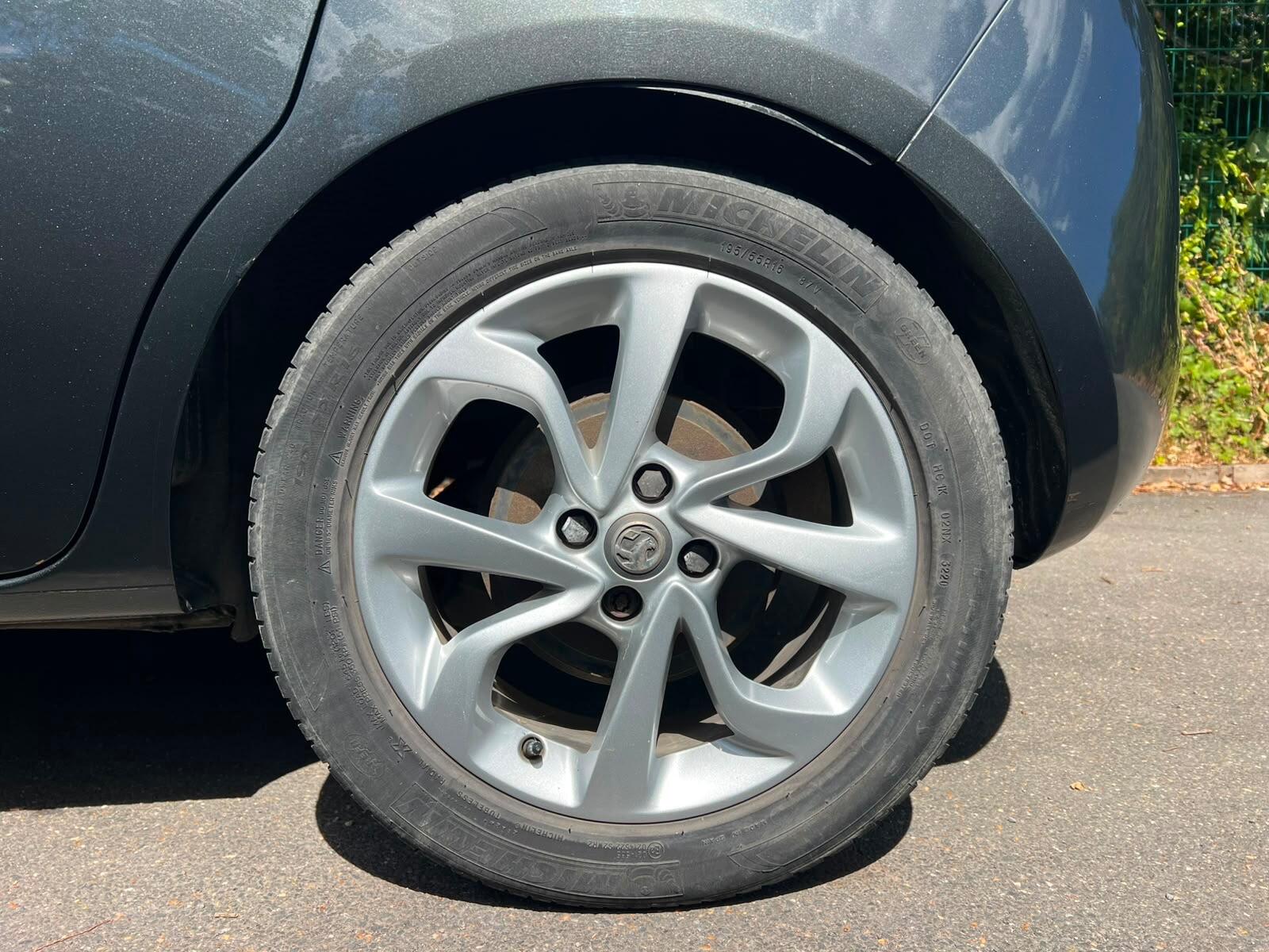 Vauxhall Corsa view 15