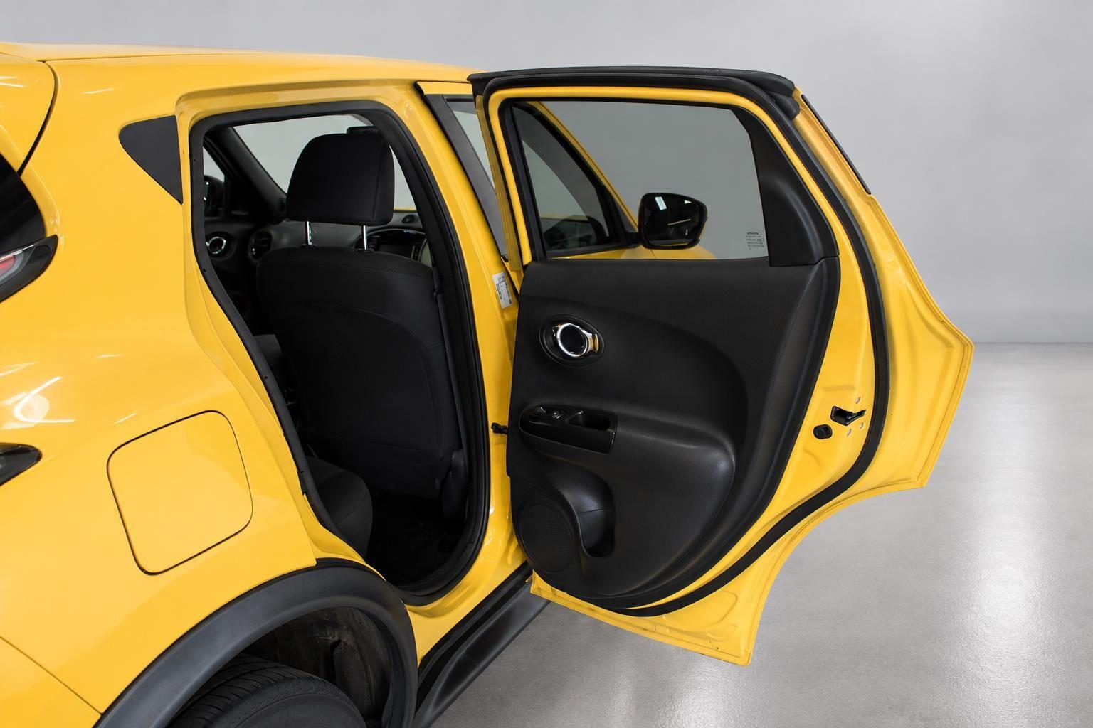 Nissan Juke view 23