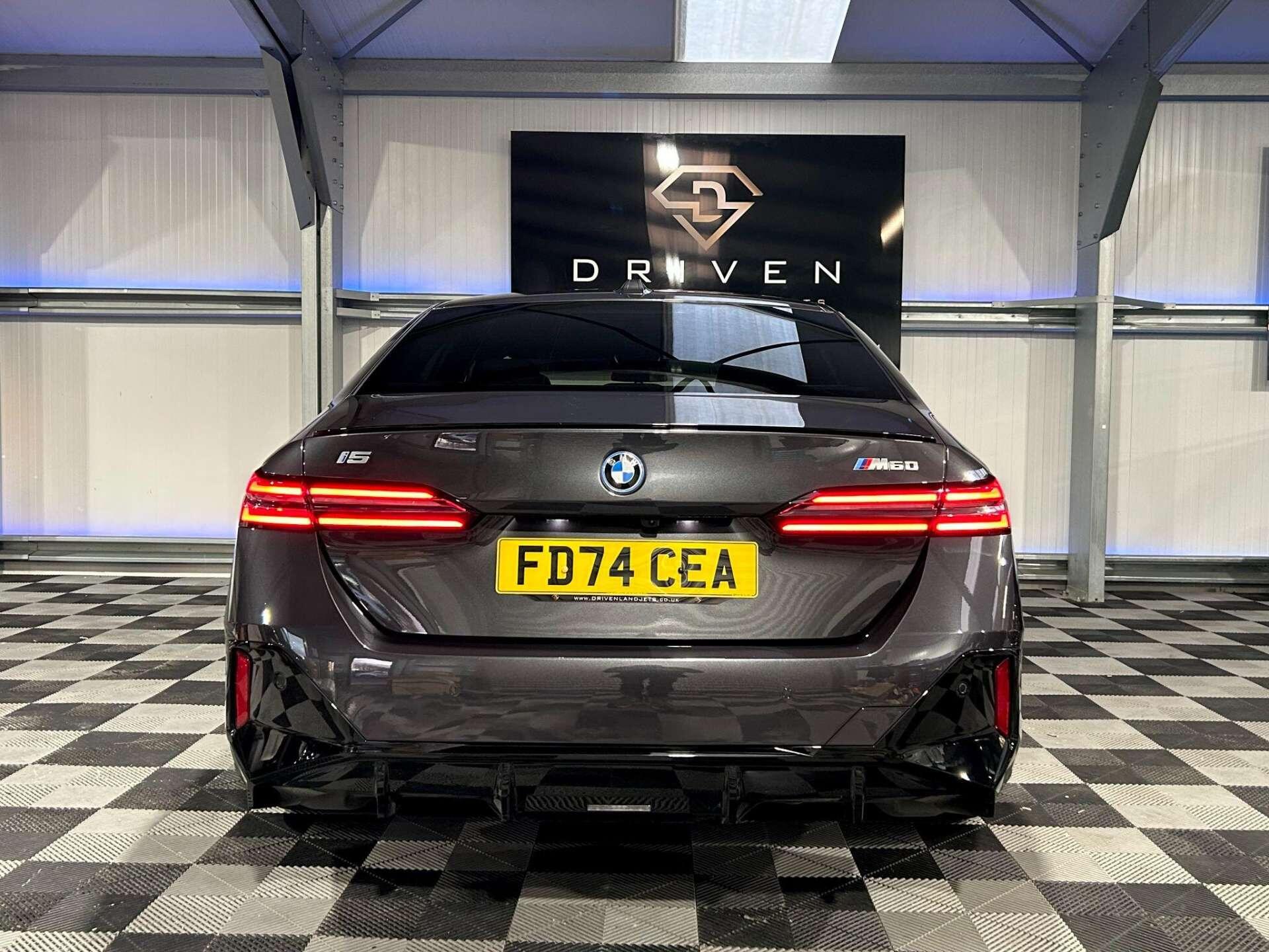 BMW I5 view 15