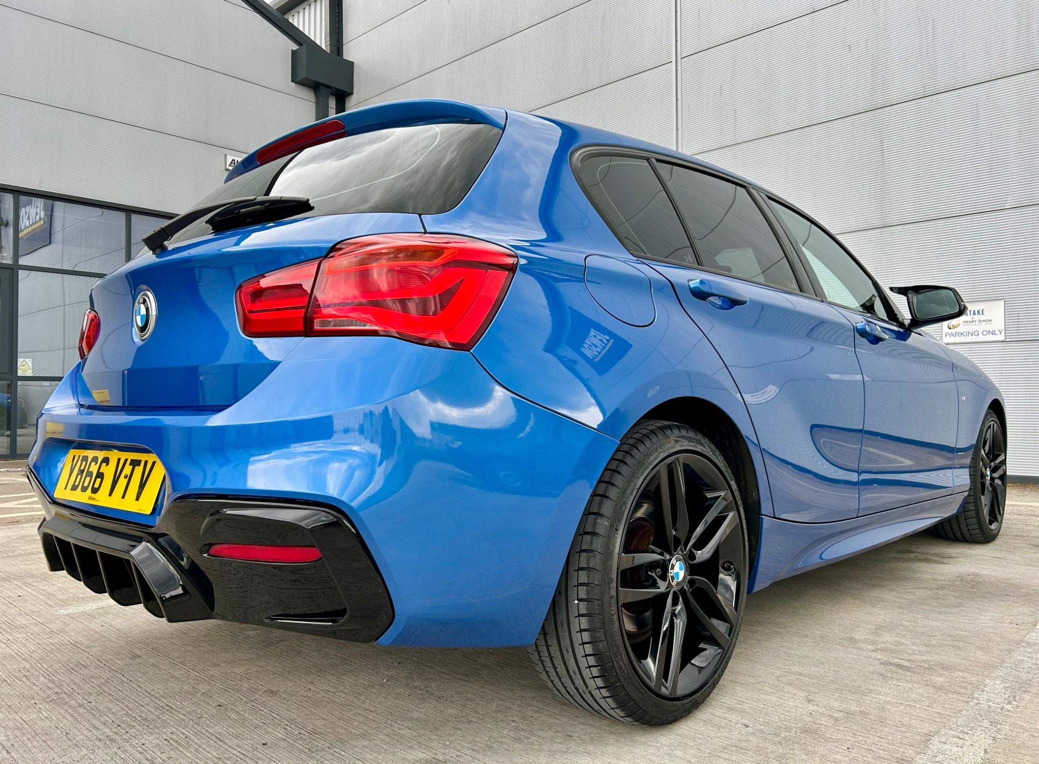 BMW 1 Series view 13