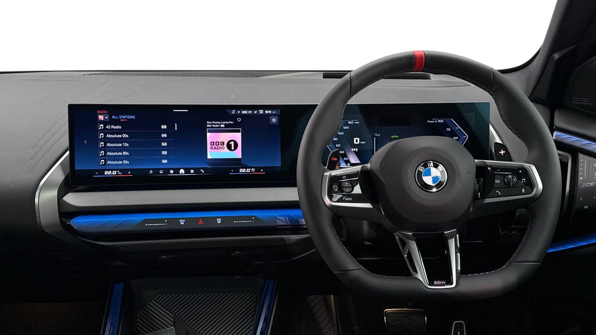 BMW X3 view 5