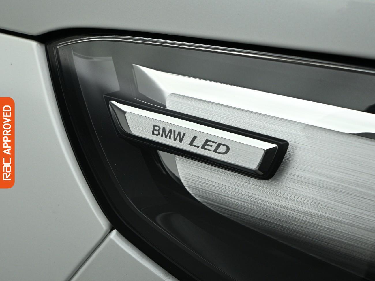 BMW Ix1 view 37
