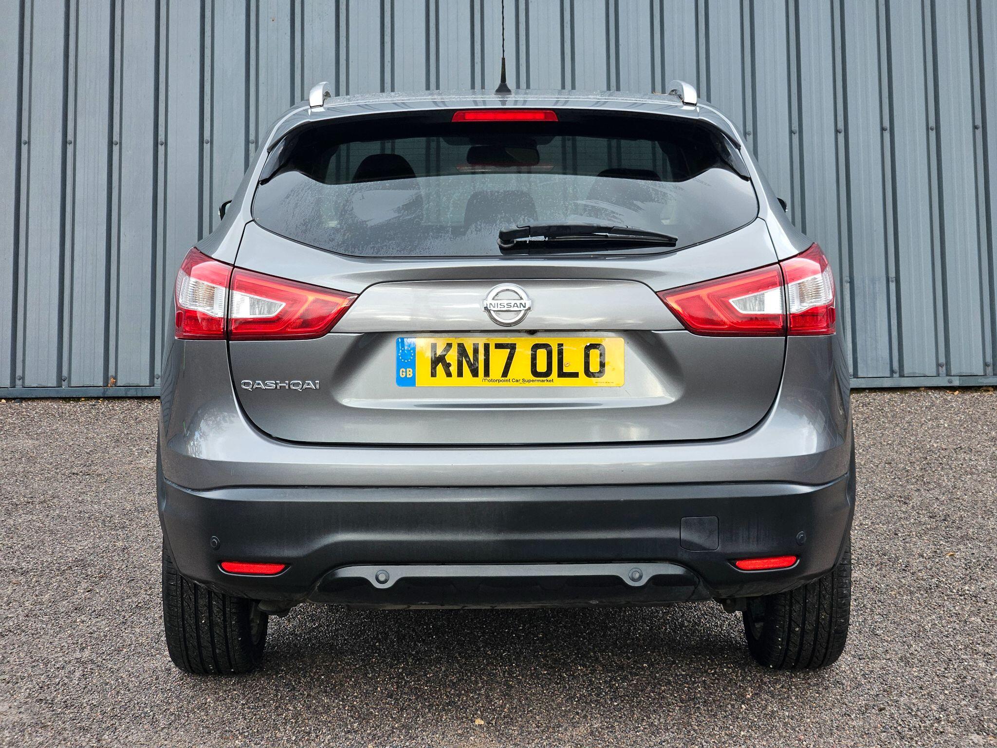 2017 Nissan Qashqai image 11