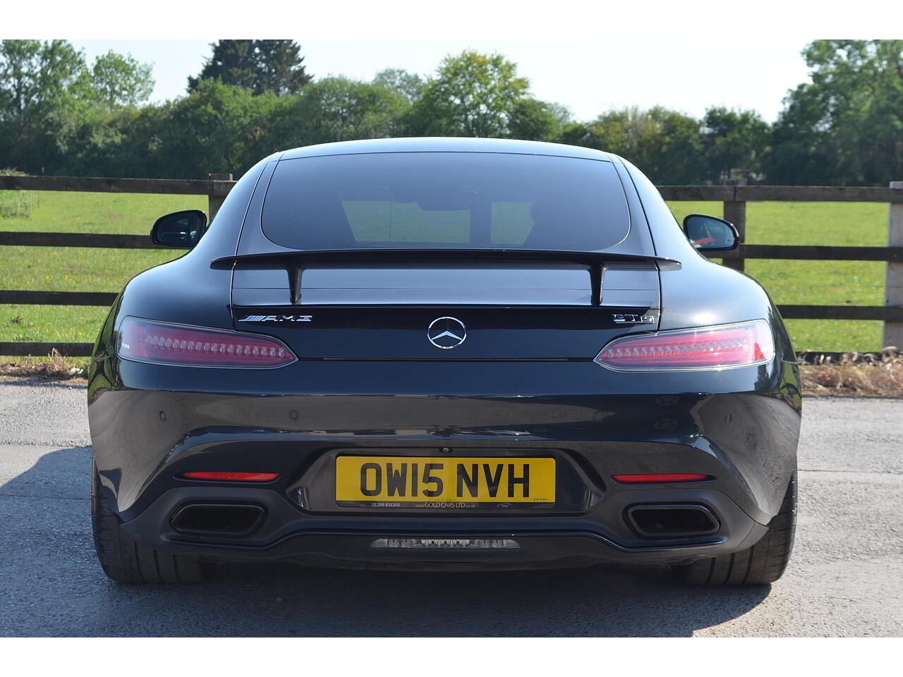 Mercedes-Benz Amg GT view 8