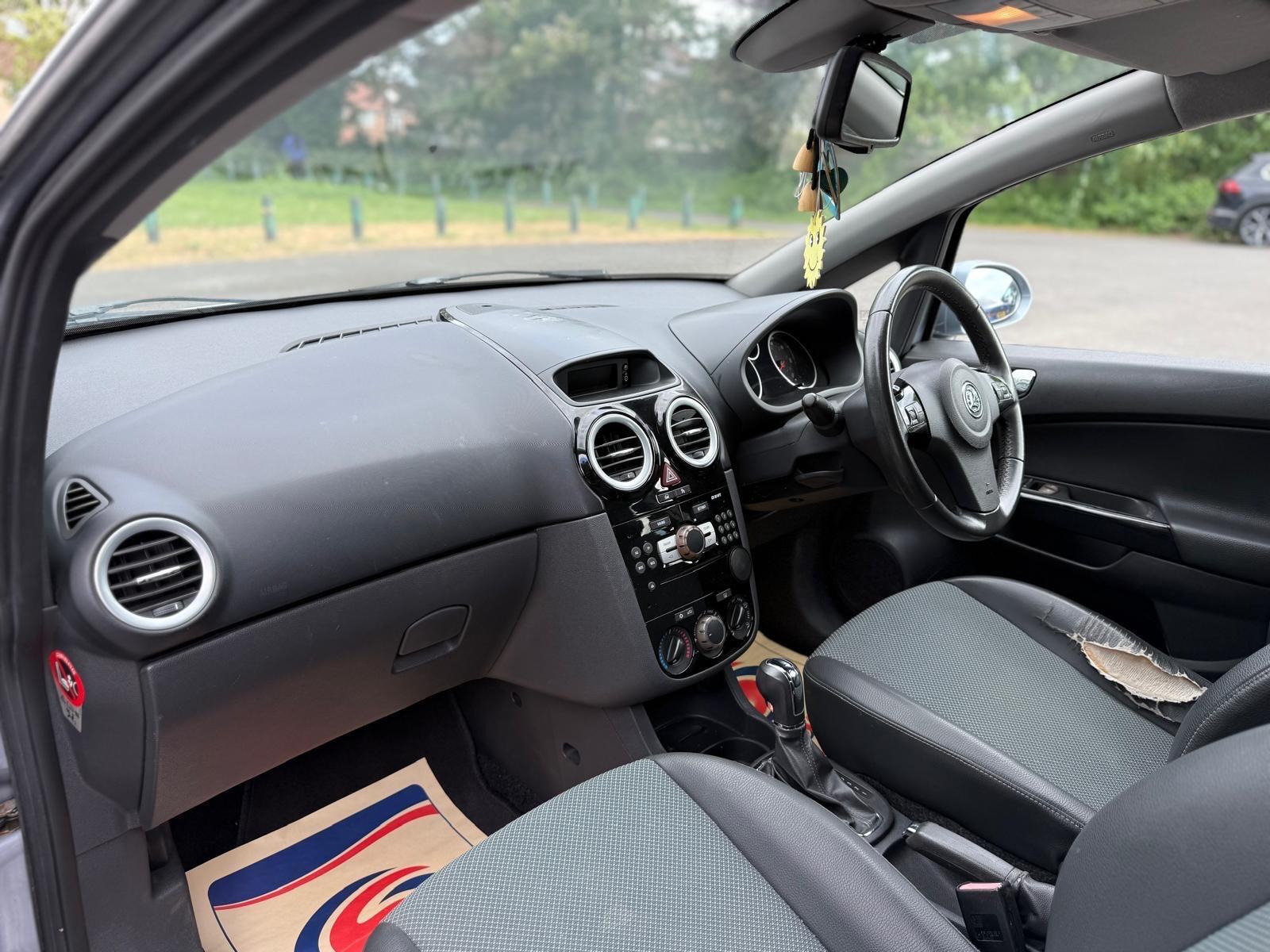 Vauxhall Corsa view 14