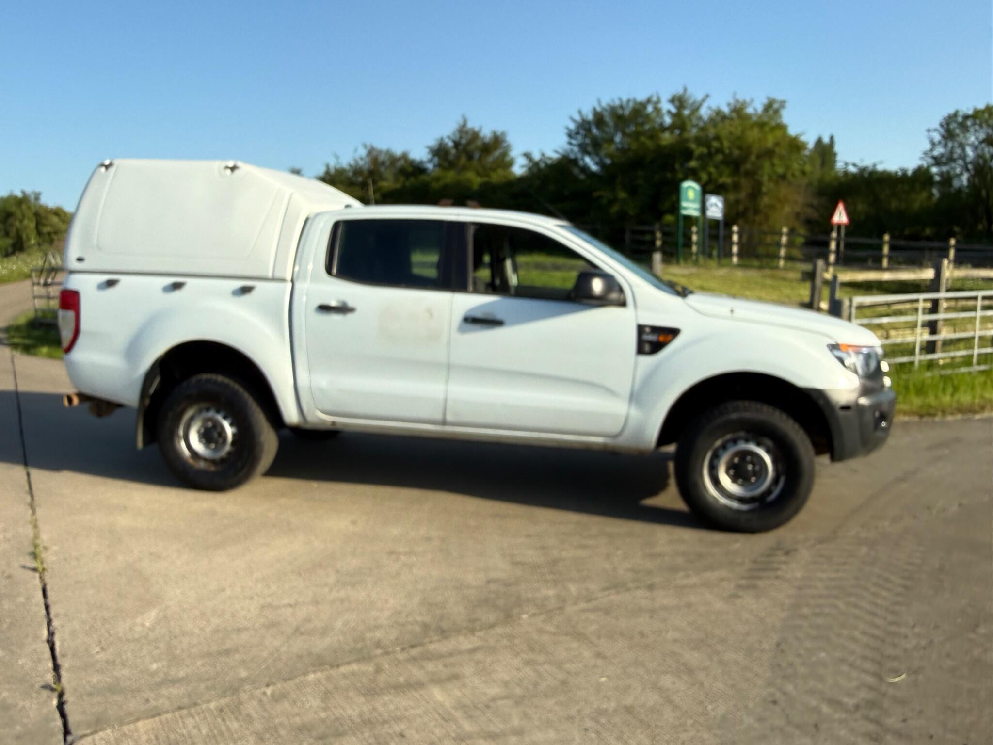 Ford Ranger 2.2 TDCi XL Super Cab Pickup 4WD Euro 5 4dr — photo 20 of 98