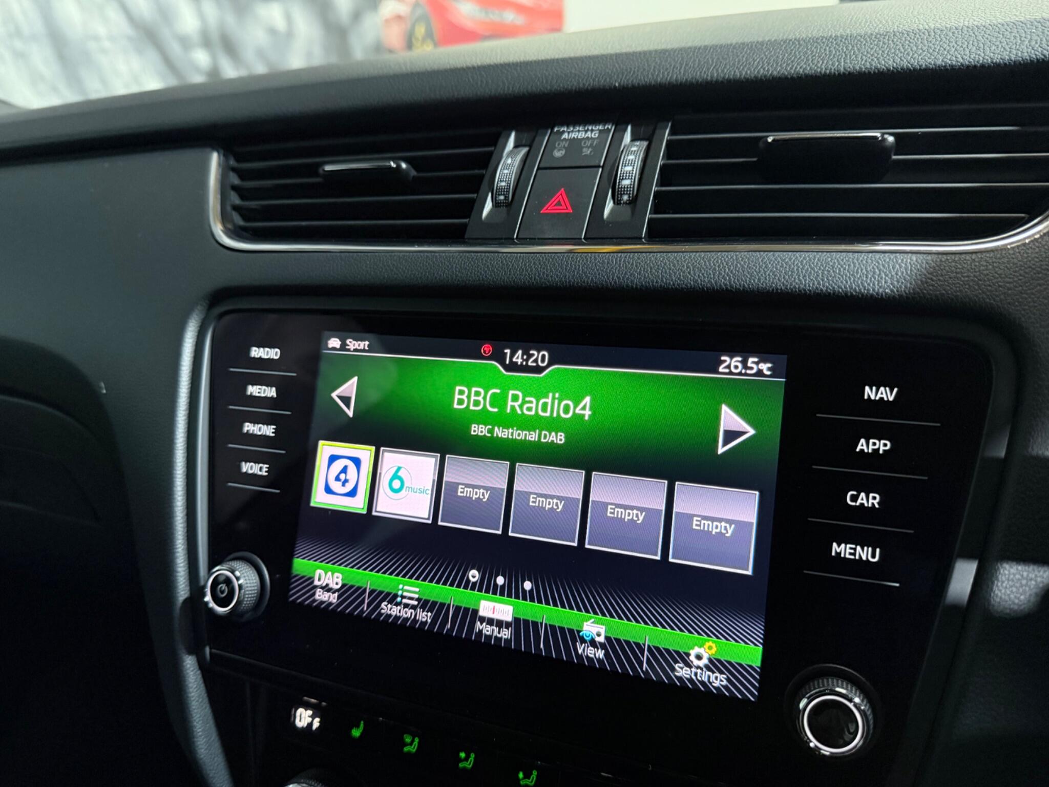 Skoda Octavia view 52